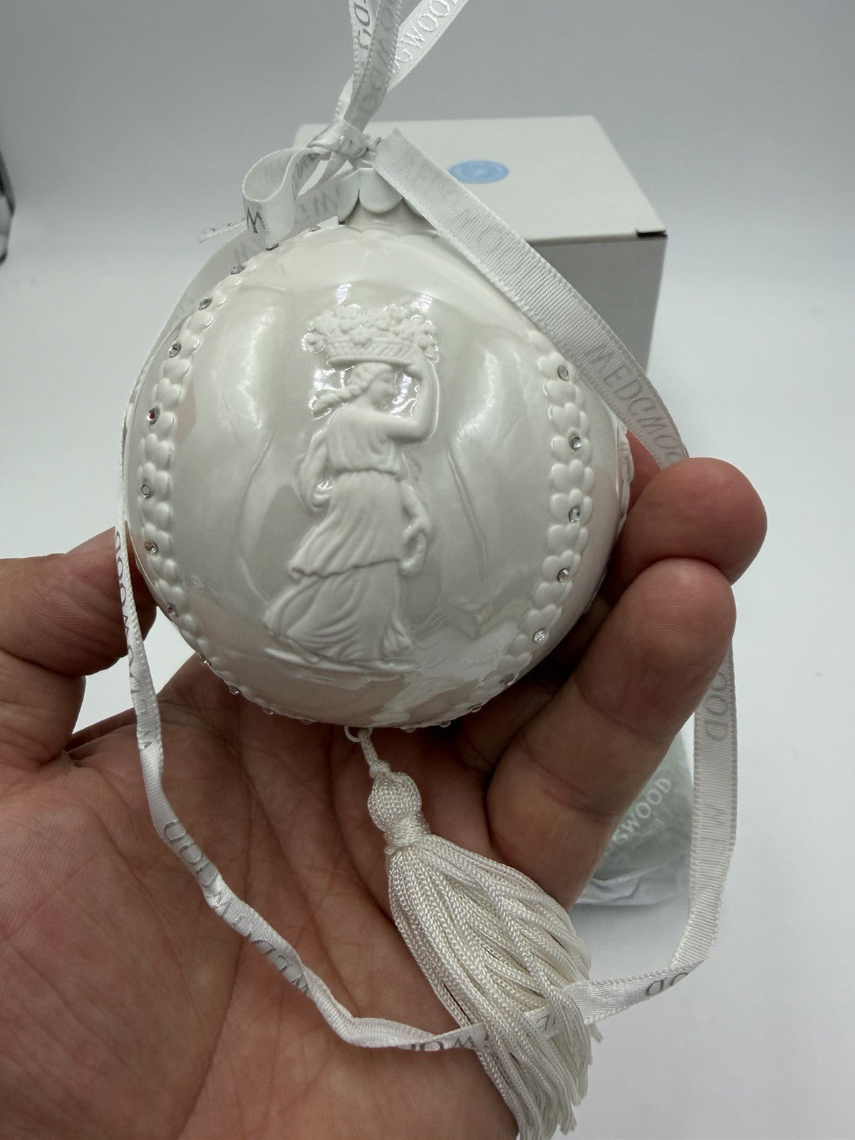 Wedgwood White Porcelain Jasperware Inlay Cameo Cherub Ball Christmas Ornament