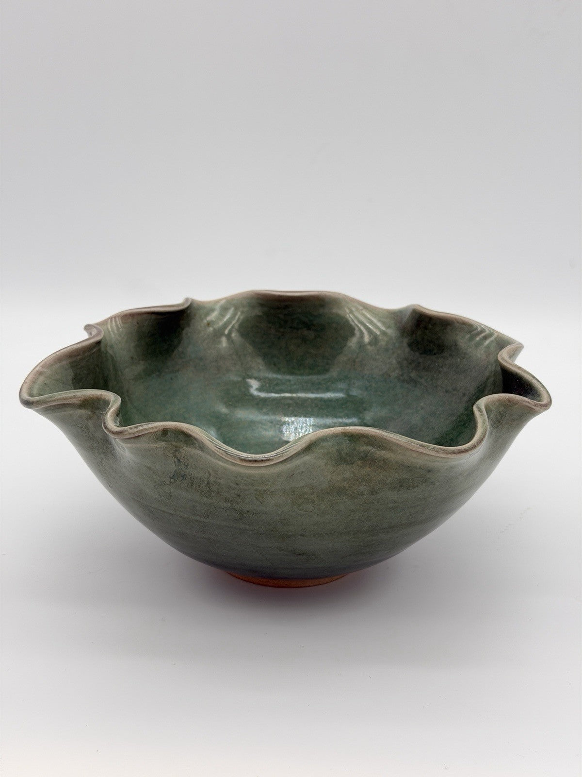 ROBBIE BREAUX Studio Art Pottery Green Large Centerpiece Bowl Ruffled Signed