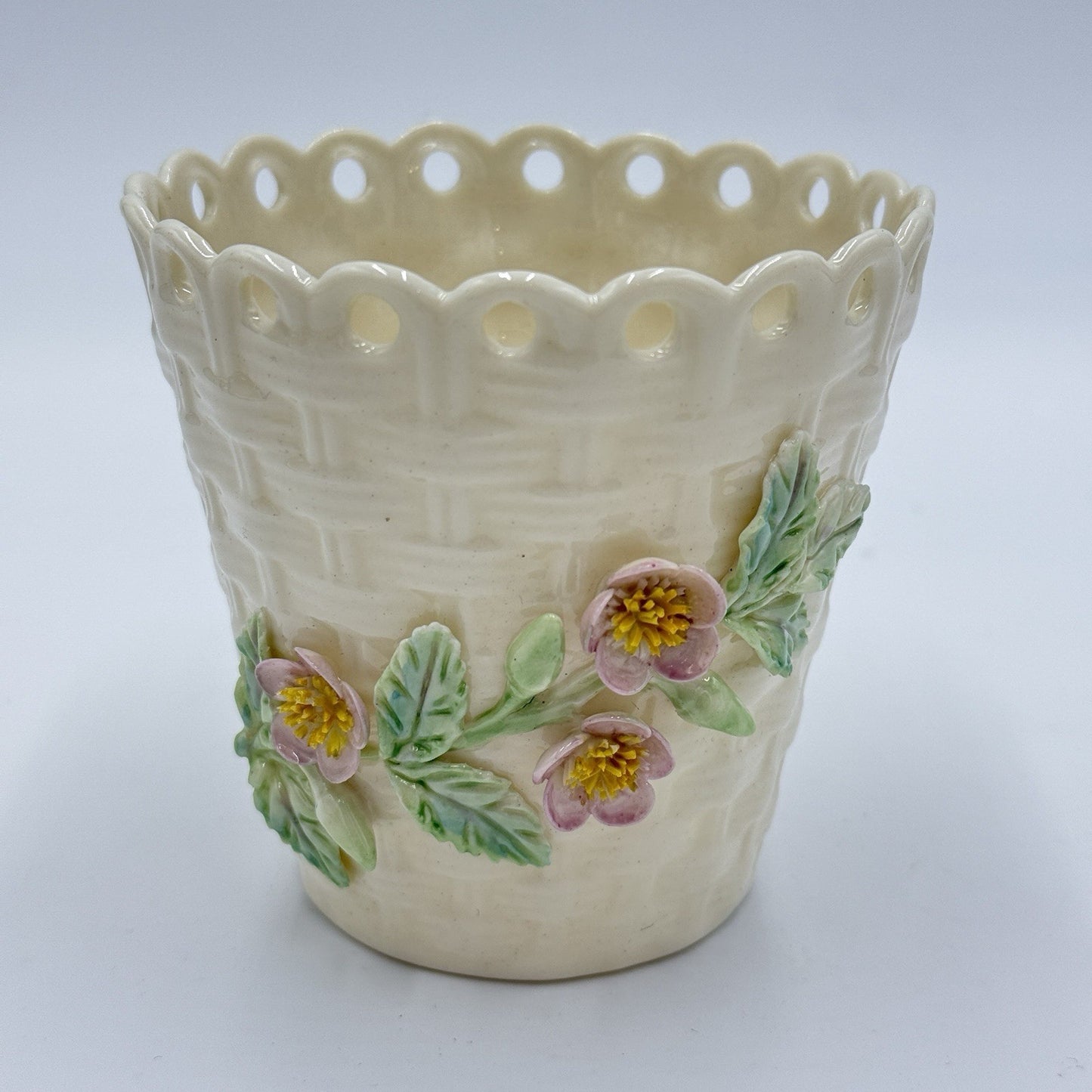 Belleek Ireland Porcelain Floral Basketweave Spill Vase 6th Mark Green 3.5in