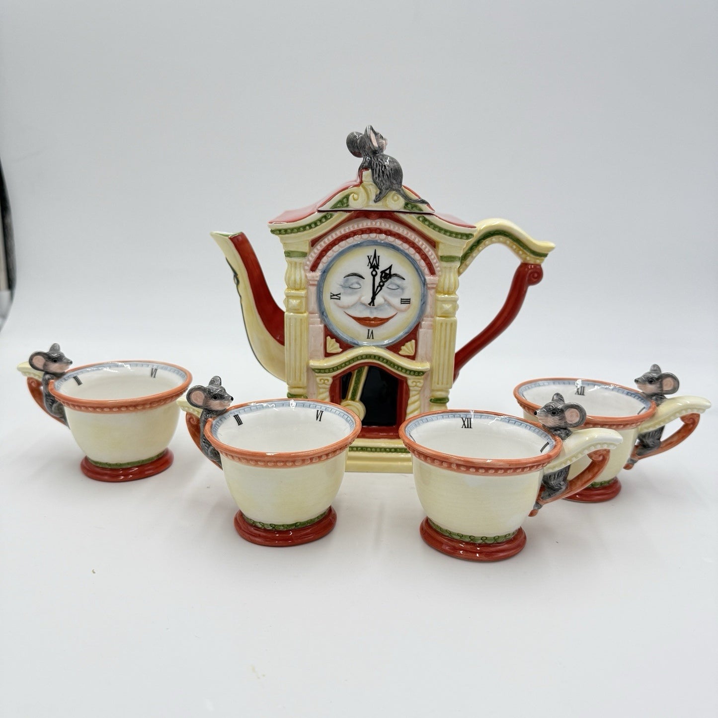 Dept 56 Storybook "Hickory Dickory Dock" Handpainted Ceramic Teapot & 4 Tea Cups