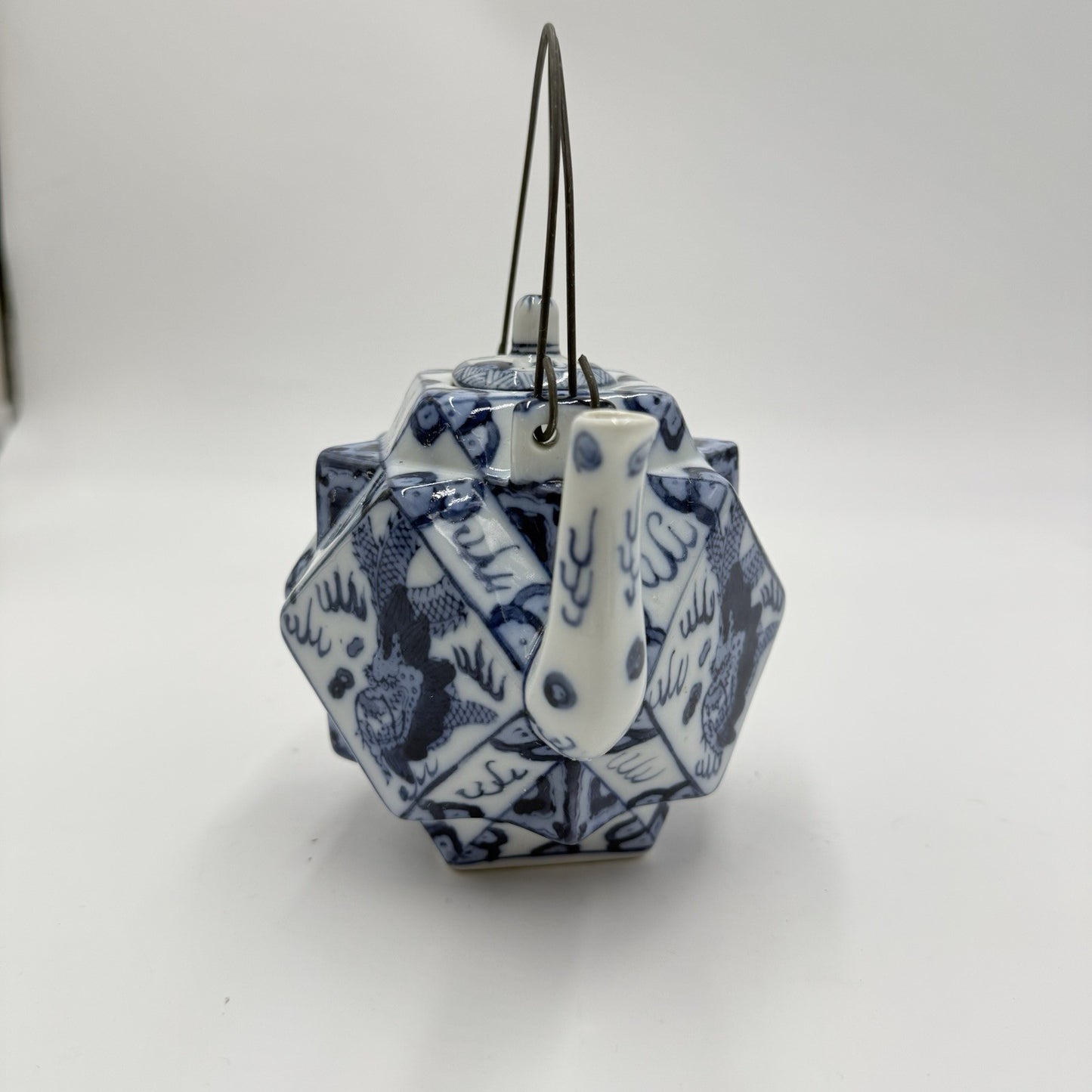 Chinese Glazed Blue And White Porcelain Teapot Painted Dragons Kangxi Mark Small