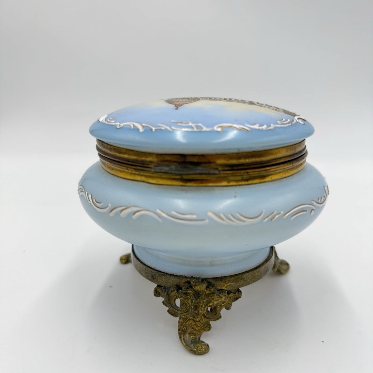 Victorian opaline Capitol Washington painted vanity trinket powder Box Antique