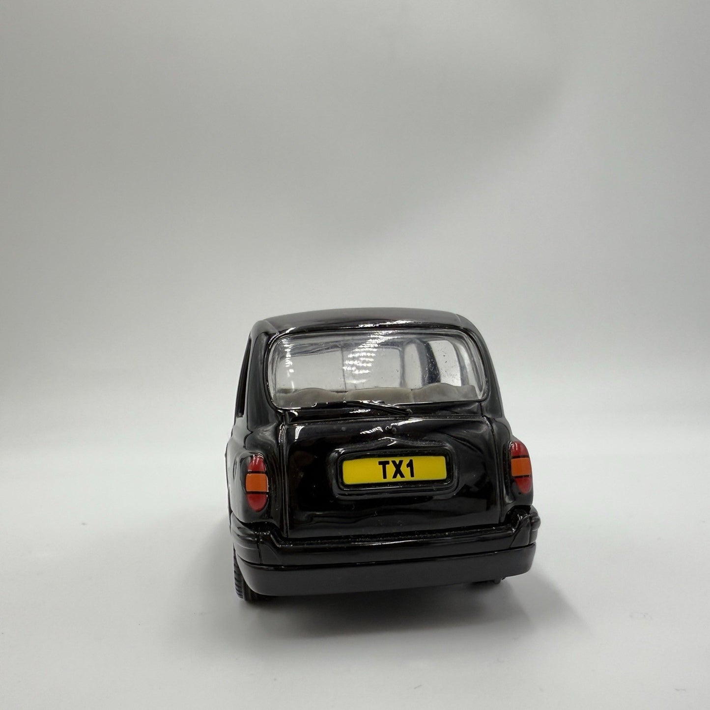 Corgi London Scene Taxi Black 1/36 Dial a Cab Diecast Black Car Vintage 2000
