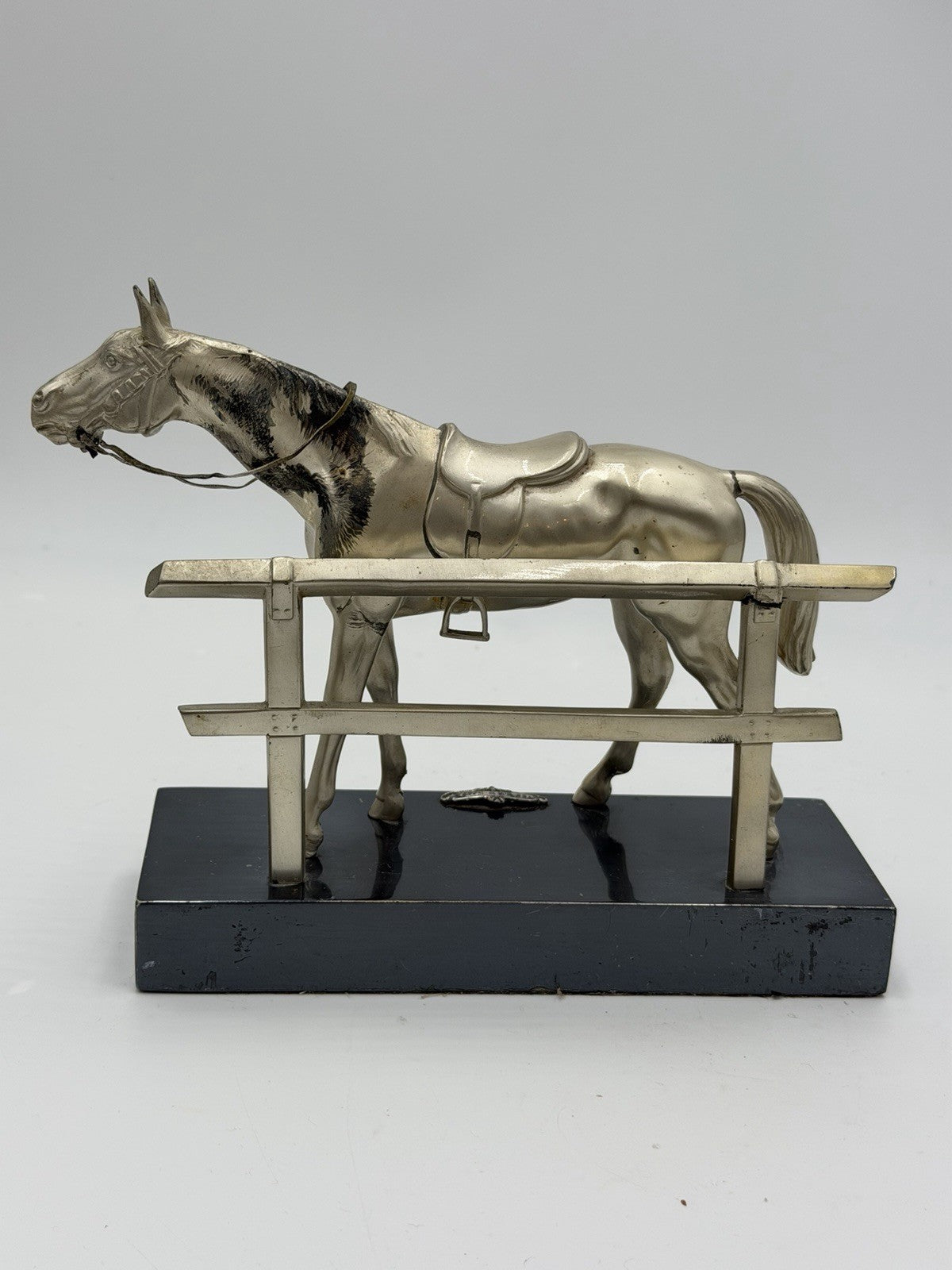 Vintage Jennings Bros Metal Silver Tone Horse Sculpture 6.5”x8” Figurine