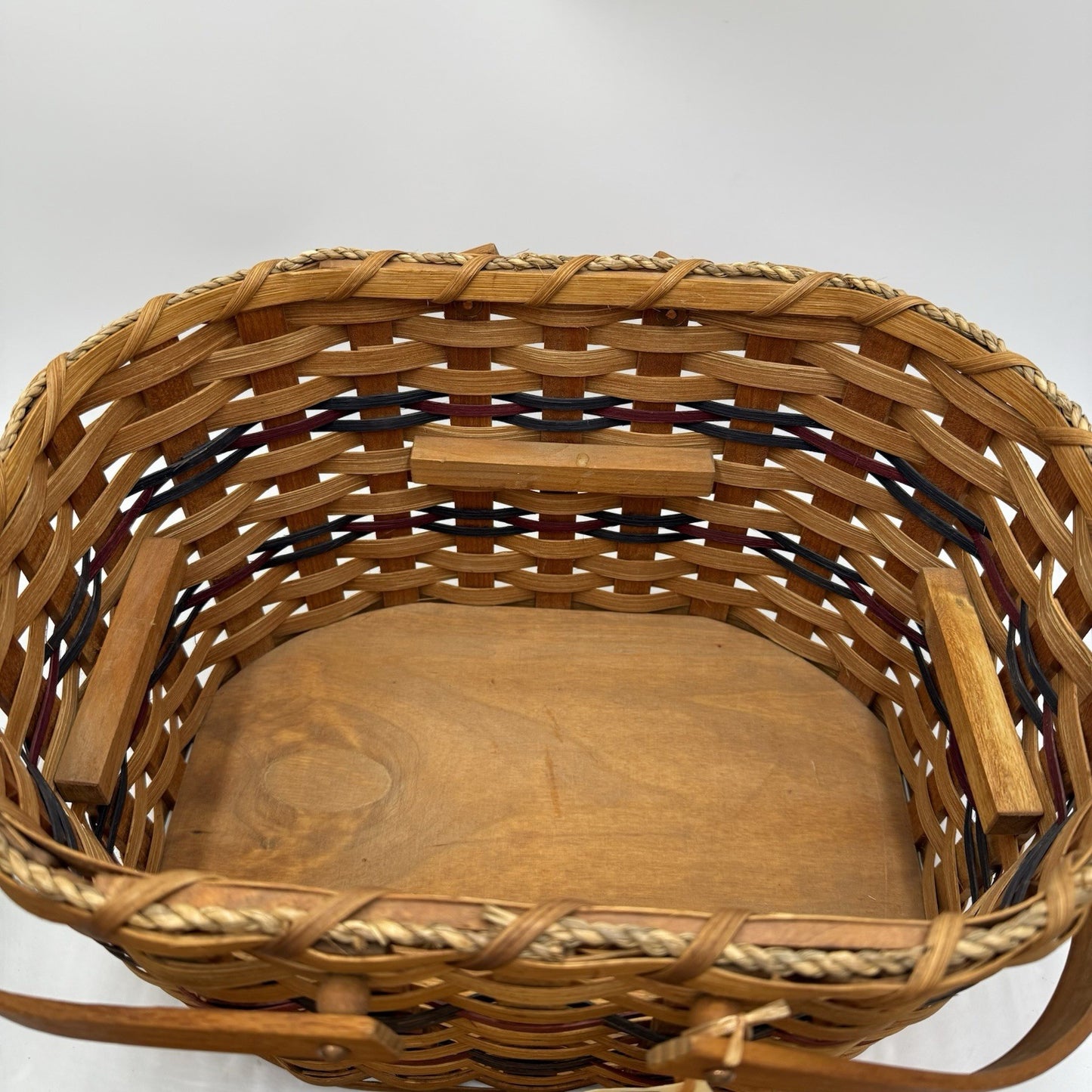 Vintage Amish Artisans Handcrafted Oval Sewing Basket Folk Art Wisconsin Rare