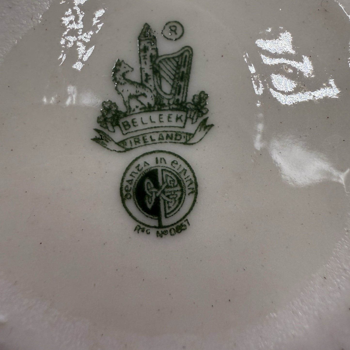 Belleek Ireland Porcelain Floral Basketweave Spill Vase 6th Mark Green 3.5in