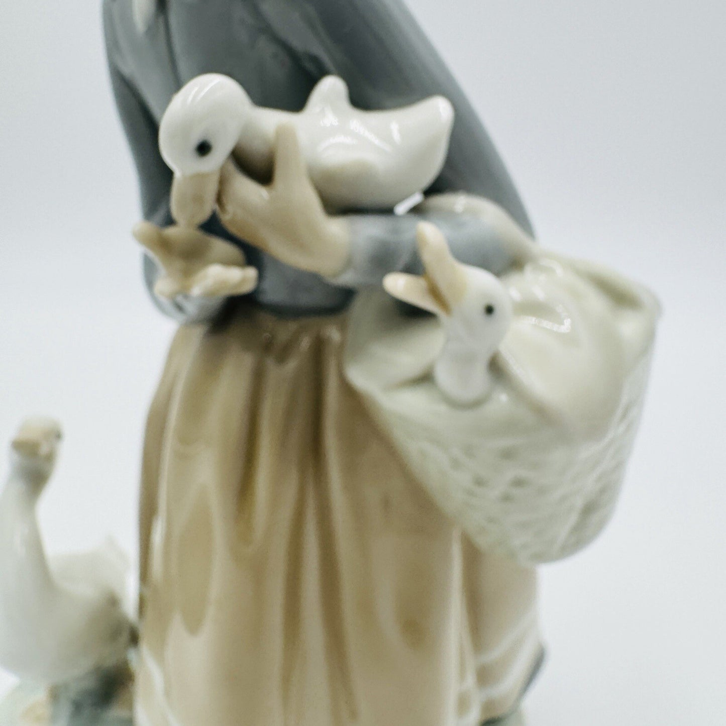 Lladro Shepherdess Girl & Ducks/Geese Basket Porcelain Figurine Spain 9in