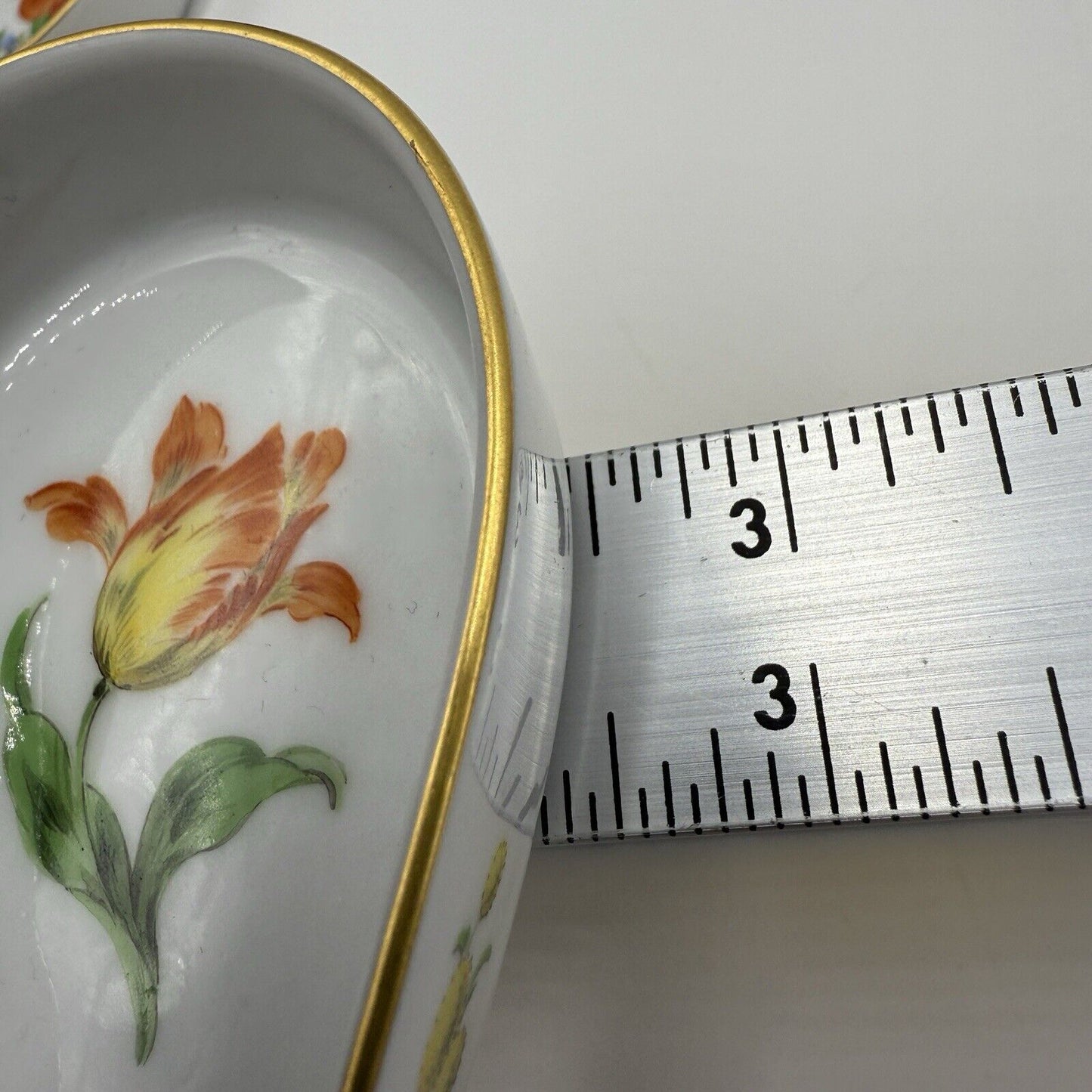 Antique 19th Century Pair Of Meissen Porcelain Floral Painted Ashtrays Germany