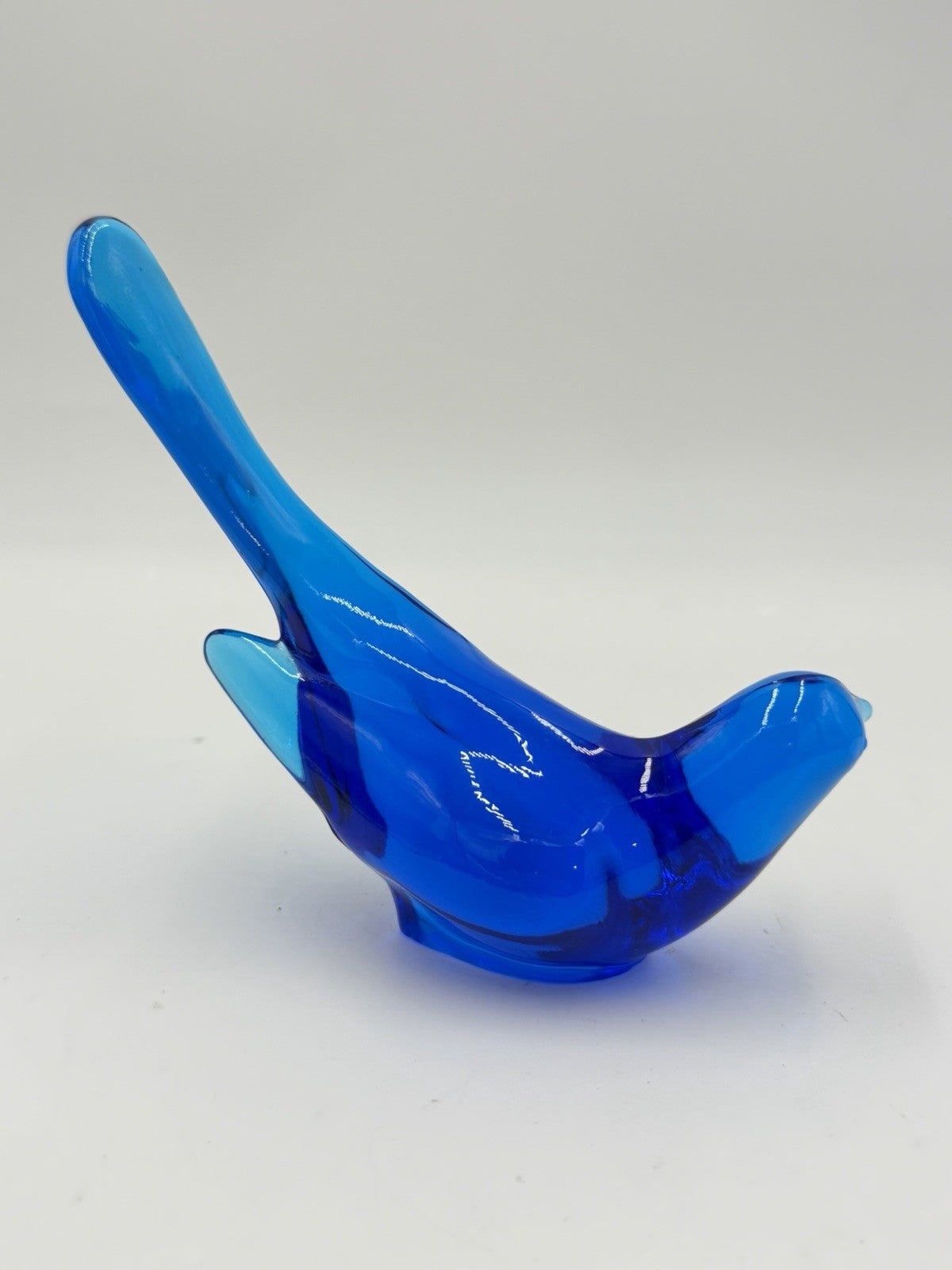 Vintage Fenton Cobalt Blue Art Glass Long Tail Bird of Happiness 5”x7” Figurine