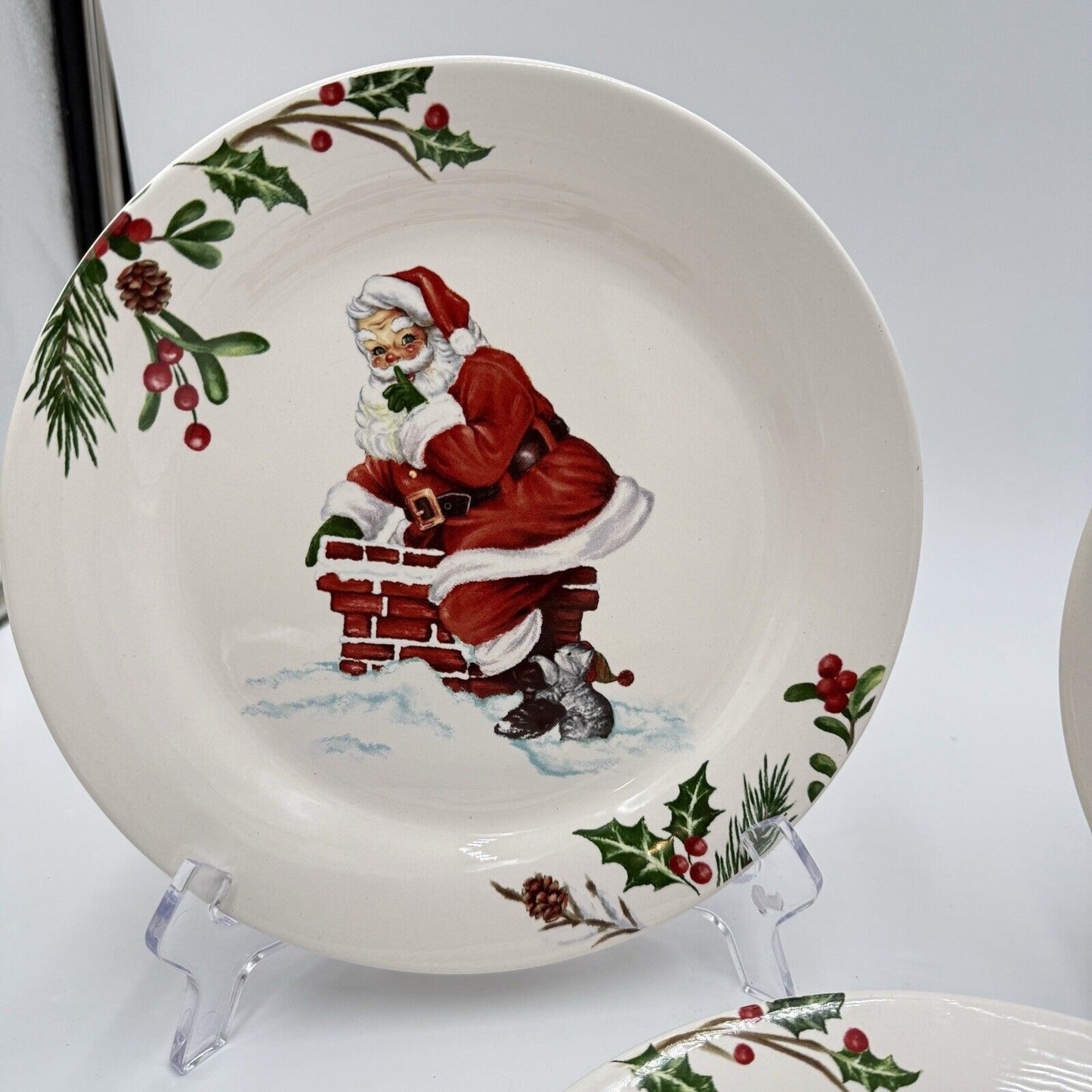 Pier 1 Ironstone Winter Wonders 9" Salad Plate 4 Different Santas White Red Rare