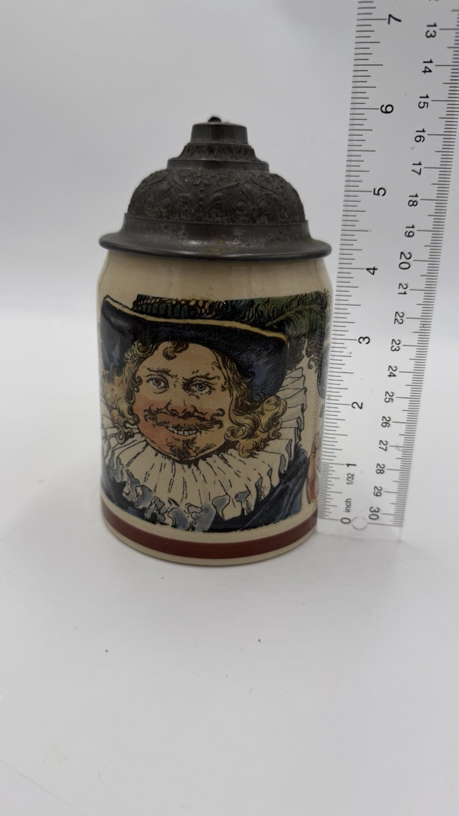 Antique Villeroy & Boch Mettlach Lidded German Beer Stein Heinrich Schlitt 1/2L