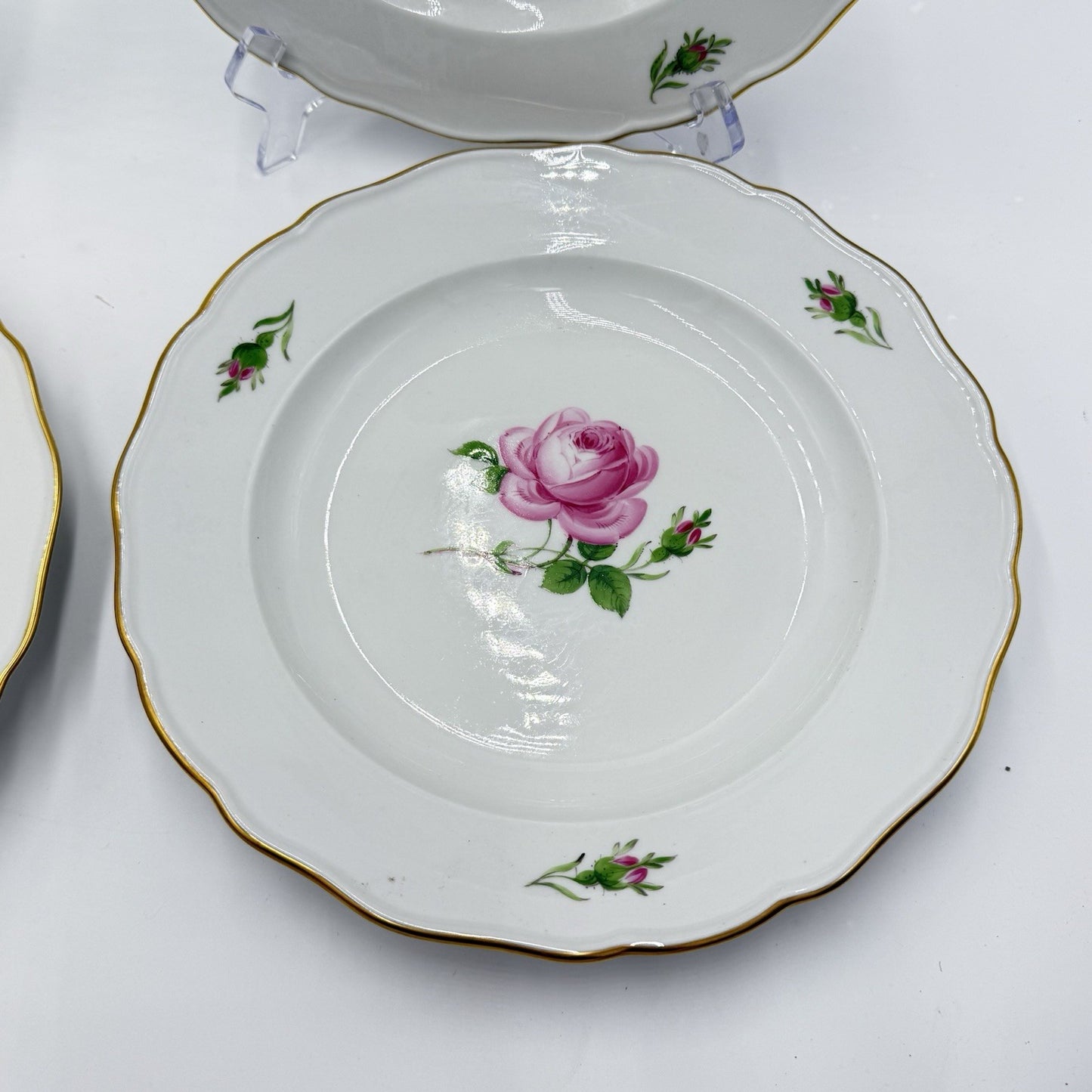 Meissen Porcelain Germany Pink Roses Deep Dinner Plates 9.5”x1” Circa 1920 Set