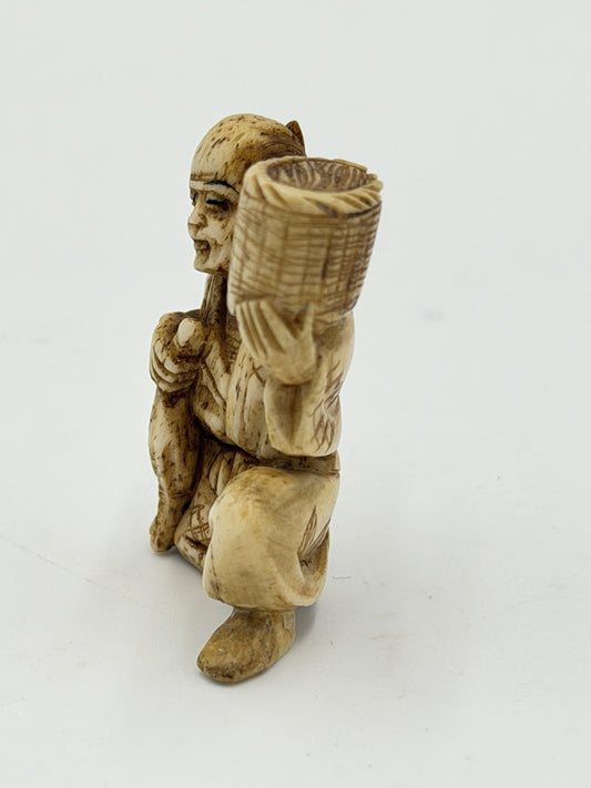 Antique Netsuke Japanese Edo 18th Century Hand Carved Miniature Figurine 1.8”H