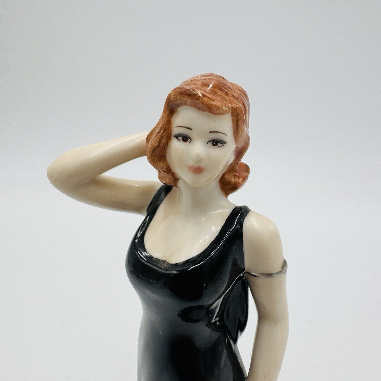 Coalport Bone China Heart To Heart Wishing You Luck Fashion Lady Figurine Black