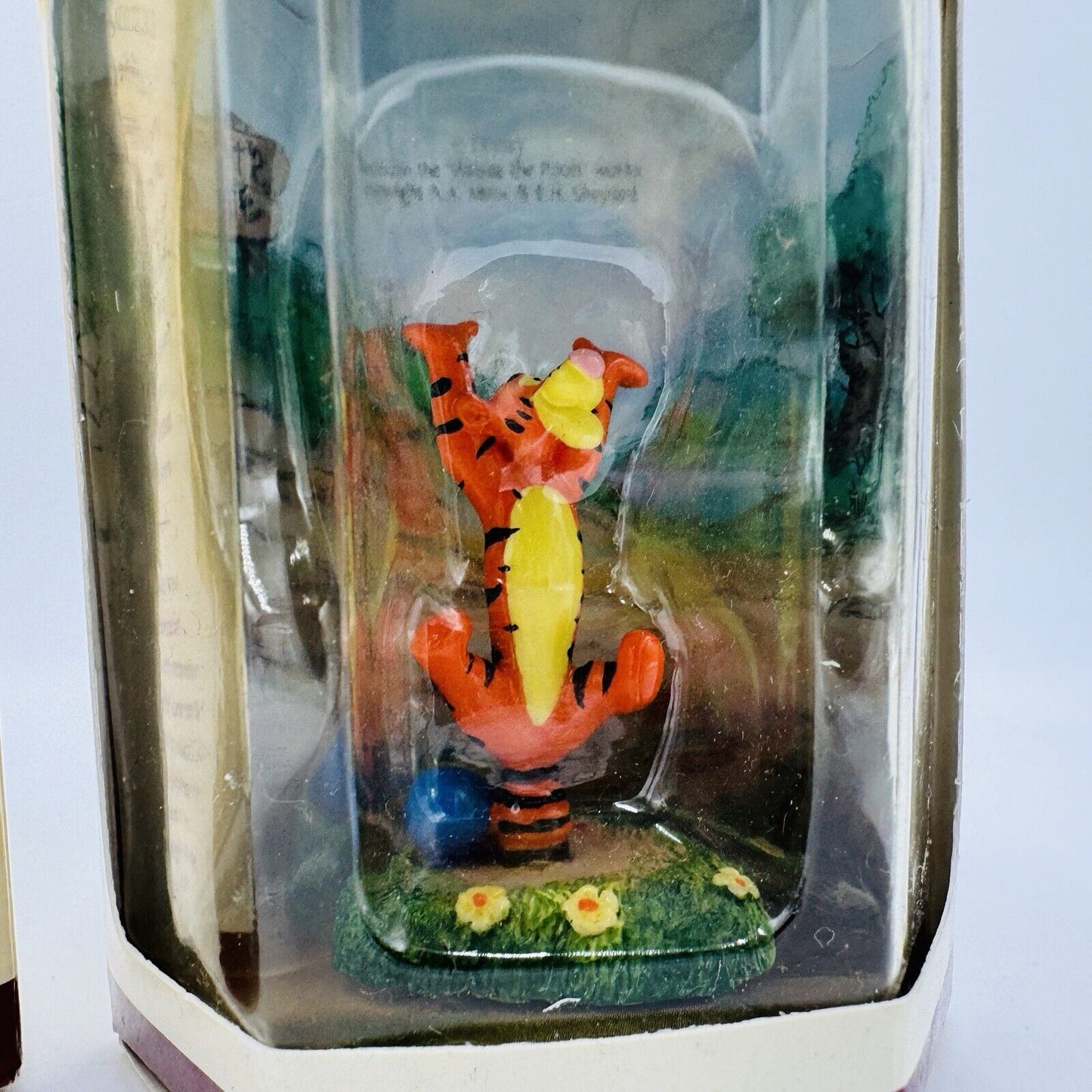 Disney Tiny Kingdom Winnie The Pooh Figurines Miniatures Box Lot 4 Pieces