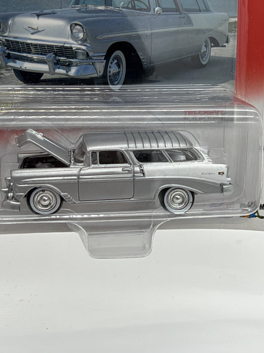 Johnny Lightning Tri-Chevy R1 1956 Nomad Bel Air Diecast White Wall Tires Sealed