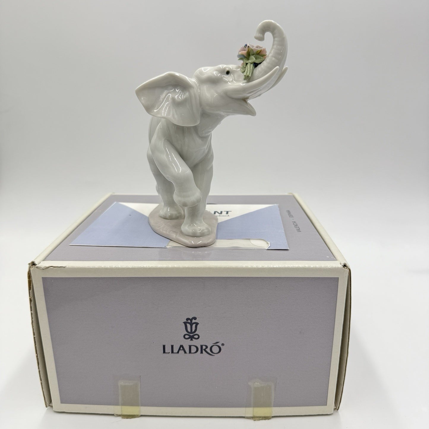 Lladro Spain Lucky’s Call Elephant #6461 Porcelain MINT W/Box Figurine Floral 5”