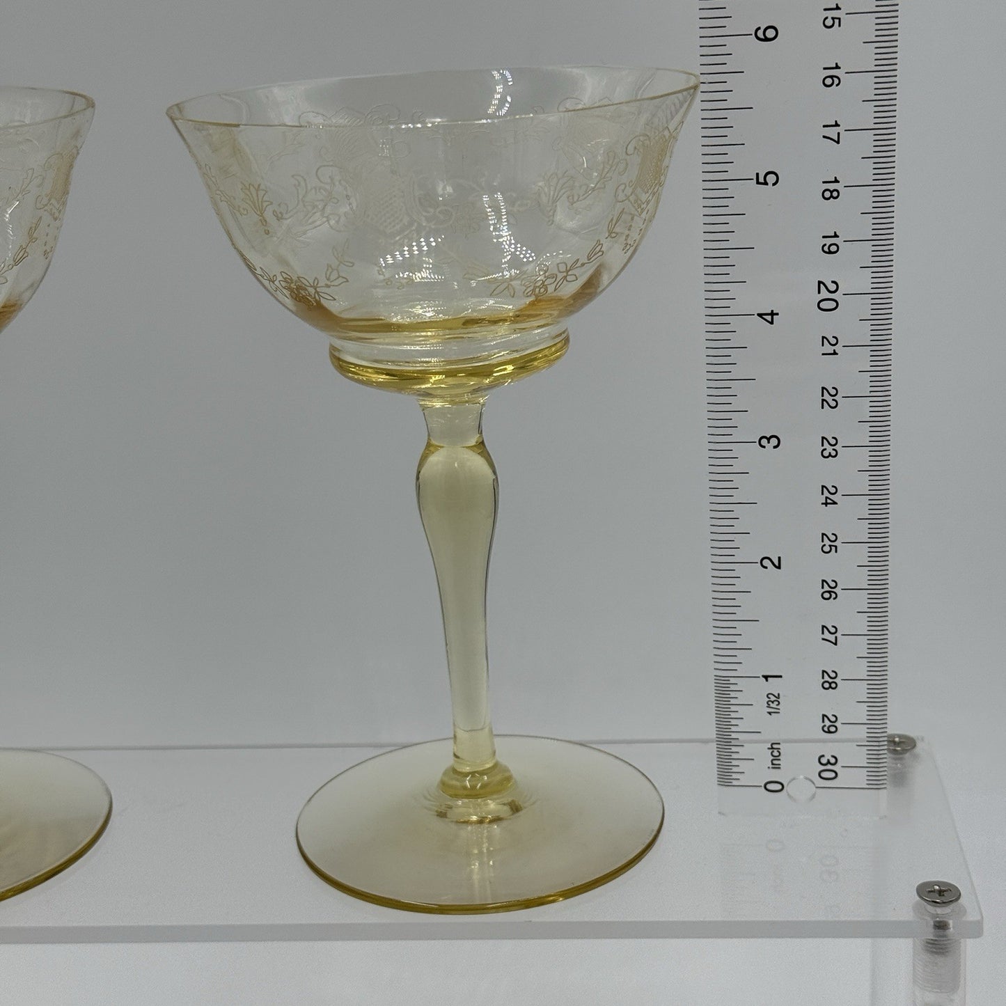 TIFFIN FRANCISCAN Paulina Mandarin Yellow Stem Champagne/Tall Sherbet Set Glasse