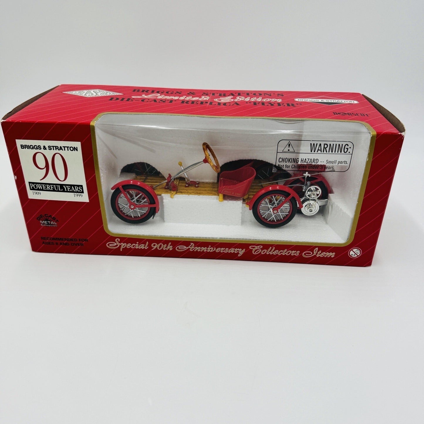 Briggs & Stratton Limited Edition Diecast Replica FLYER Basco NIB