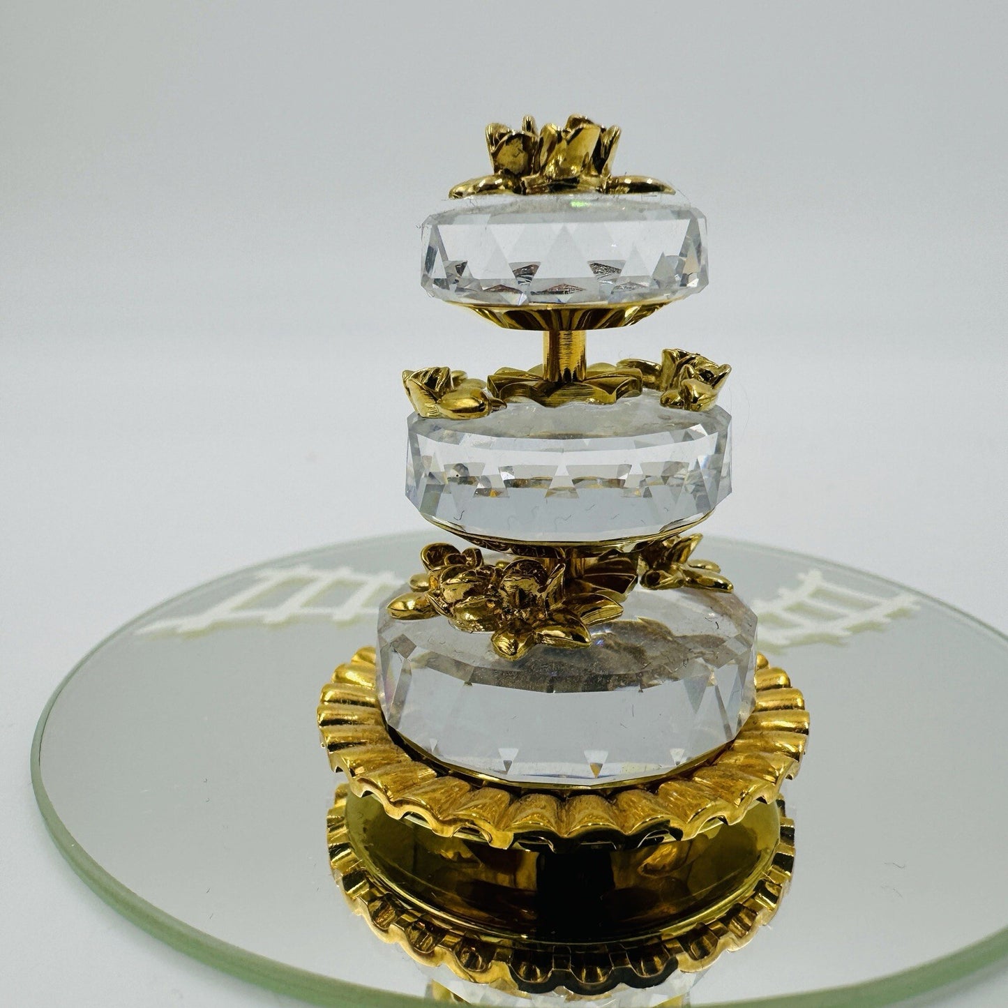 Swarovski Austria Crystal Memories Wedding Cake 3-Tier Cake Miniature Figurine