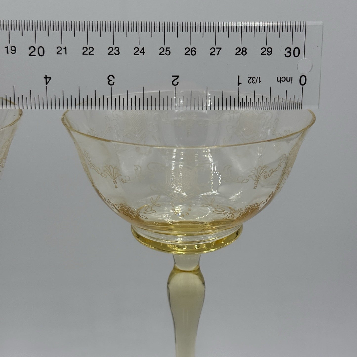 TIFFIN FRANCISCAN Paulina Mandarin Yellow Stem Champagne/Tall Sherbet Set Glasse