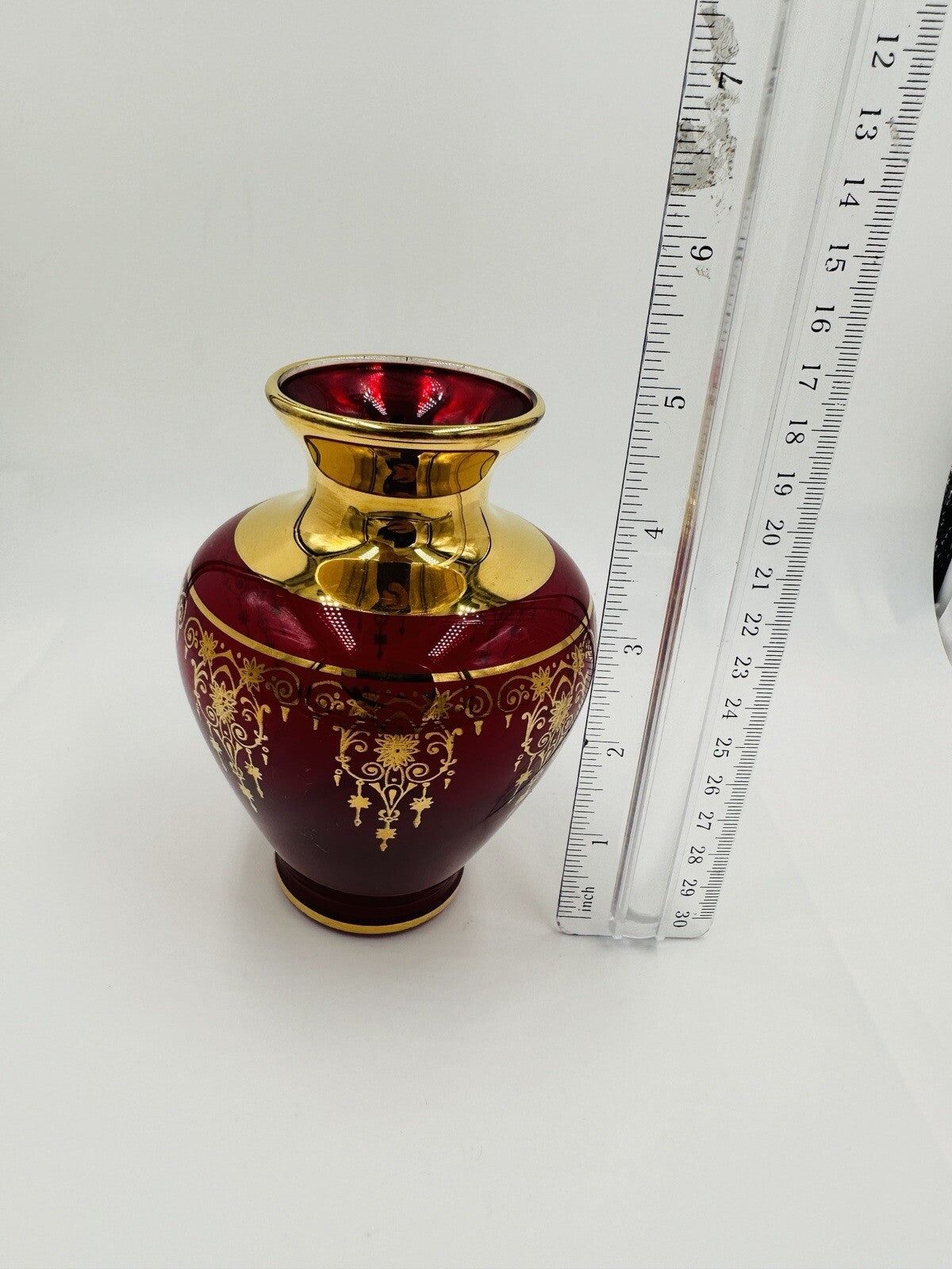 Murano Vase Glass Red Gold Trim Gilding Overlay Late 20th Century Bud