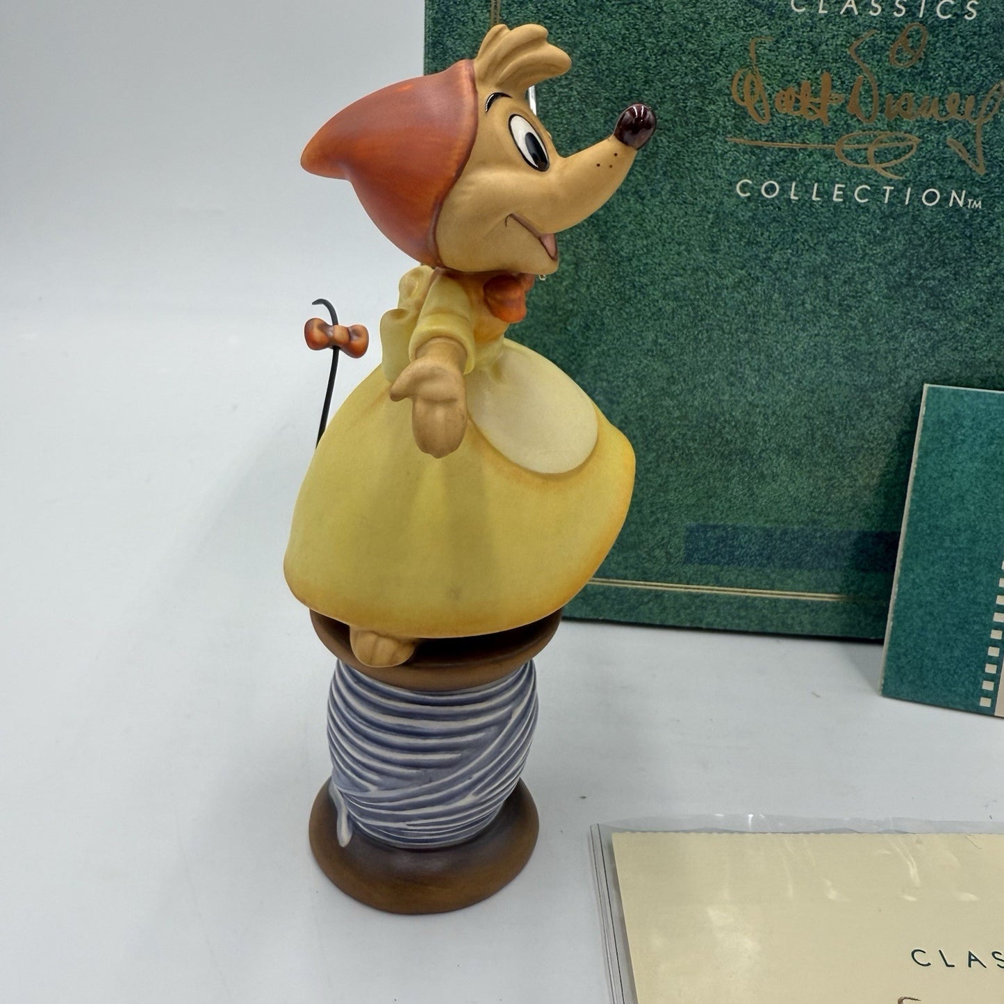 WDCC Disney Cinderella “Hey, We Can Do It” Suzy Needle Mouse Figurine W/ Box COA