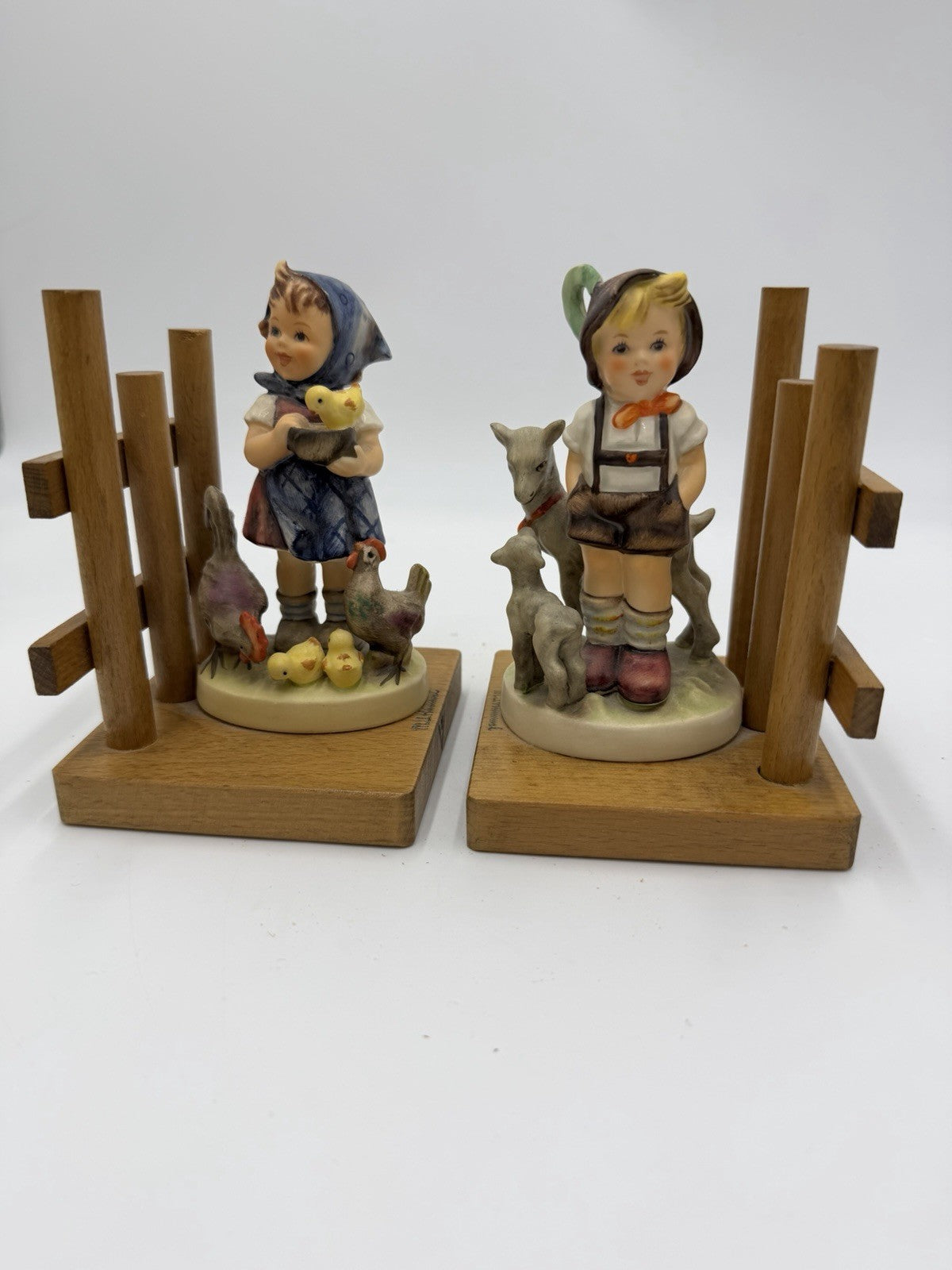 1950 Hummel Goebel Germany Porcelain Painted Shepherd Boy & Girl Bookends