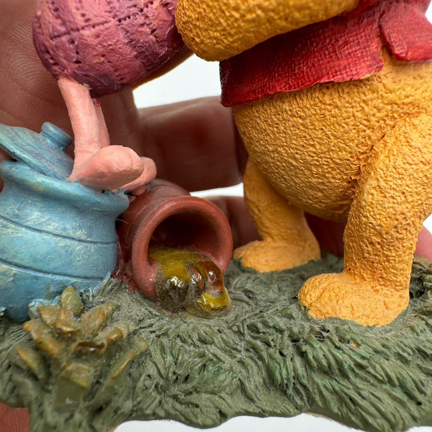 Disney Simply Pooh "Hugs are Better than Honey" Pooh & Piglet Figurine Retired