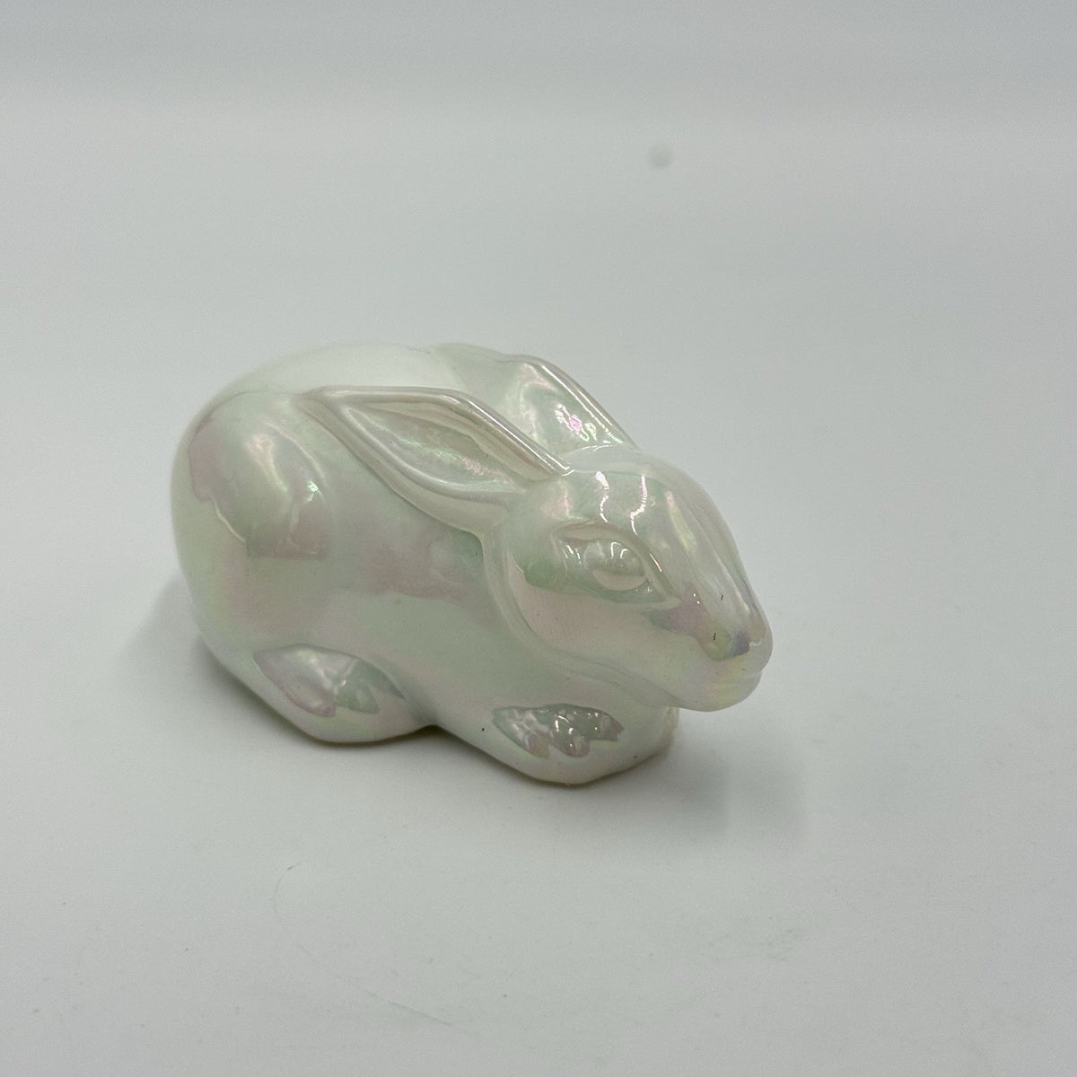Vintage Mosser Art Glass Iridesent Bunny Rabbit Figurine White Small Easter 1”x3