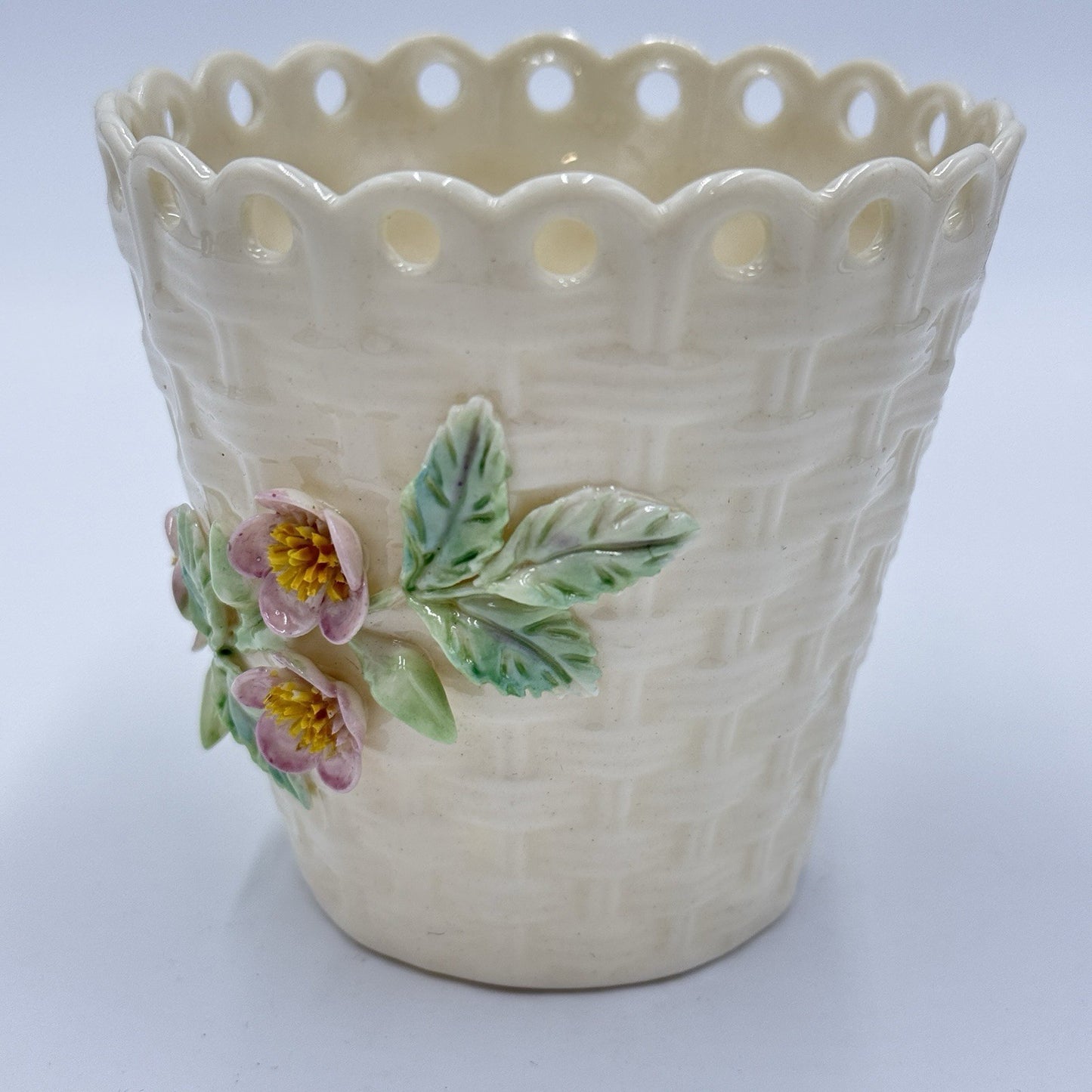 Belleek Ireland Porcelain Floral Basketweave Spill Vase 6th Mark Green 3.5in