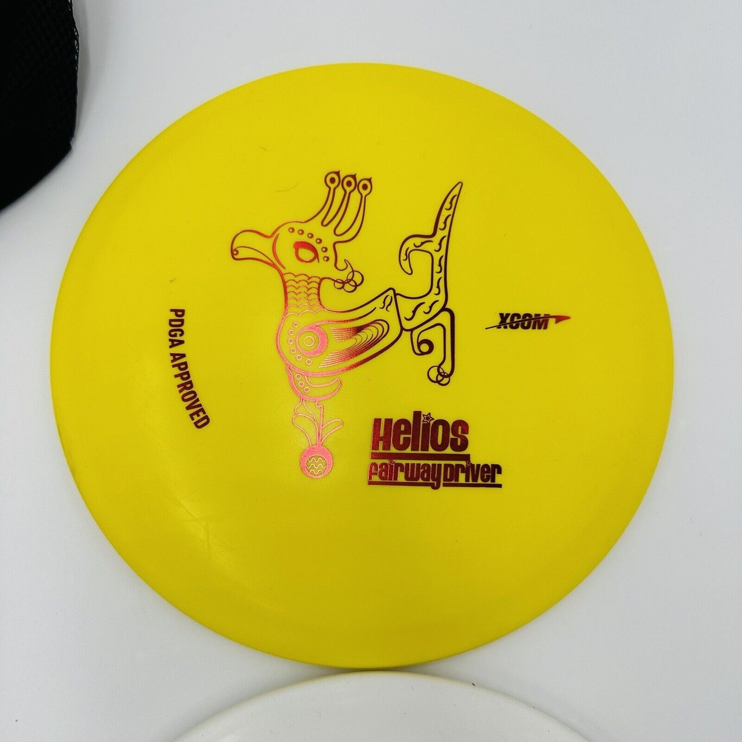 Xcom Disc Golf Beginner Starter Set with 4 Discs Easy to Carry Bag Ultimate
