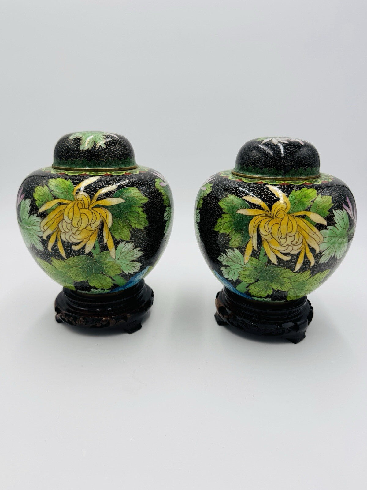 Vintage Cloisonne Brass Enameled Ginger Jar Floral Butterfly Inlay Design 7in