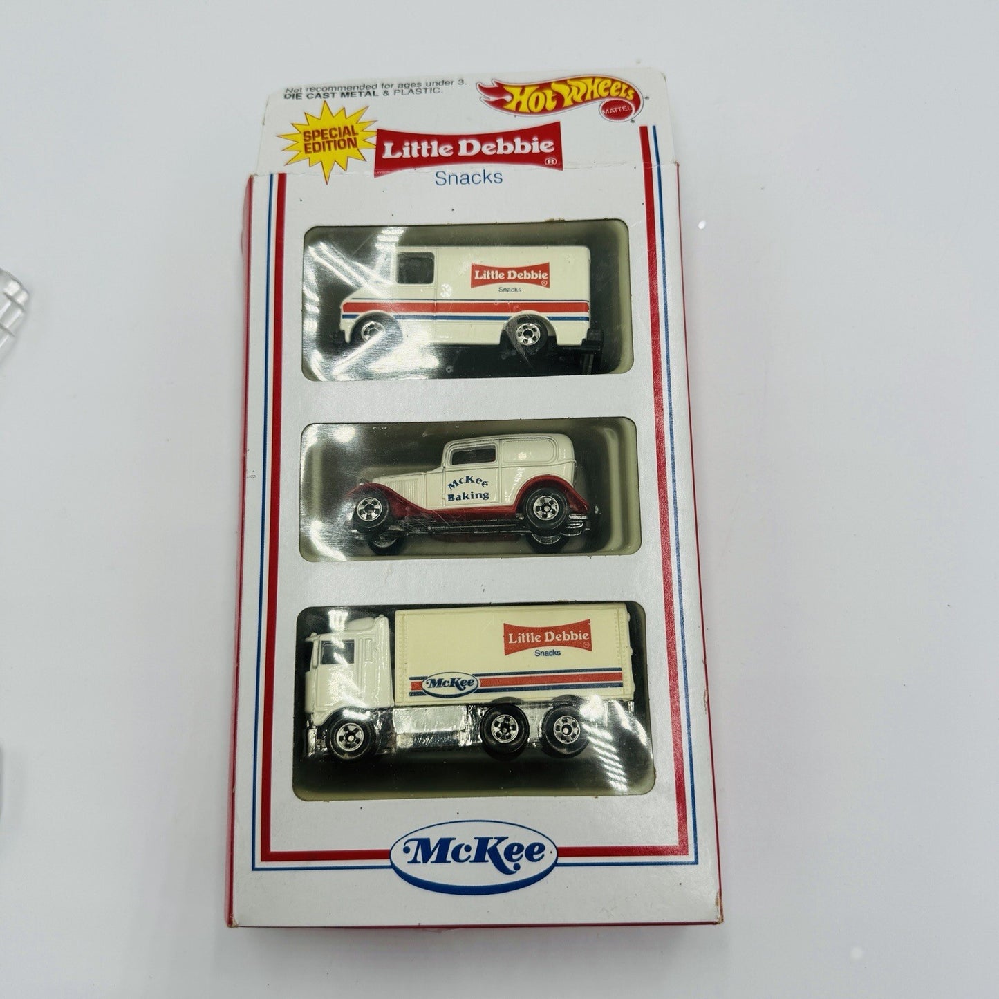 Mattel Hot Wheels Special Edition Little Debbie Snack Mackee 1994 Vintage