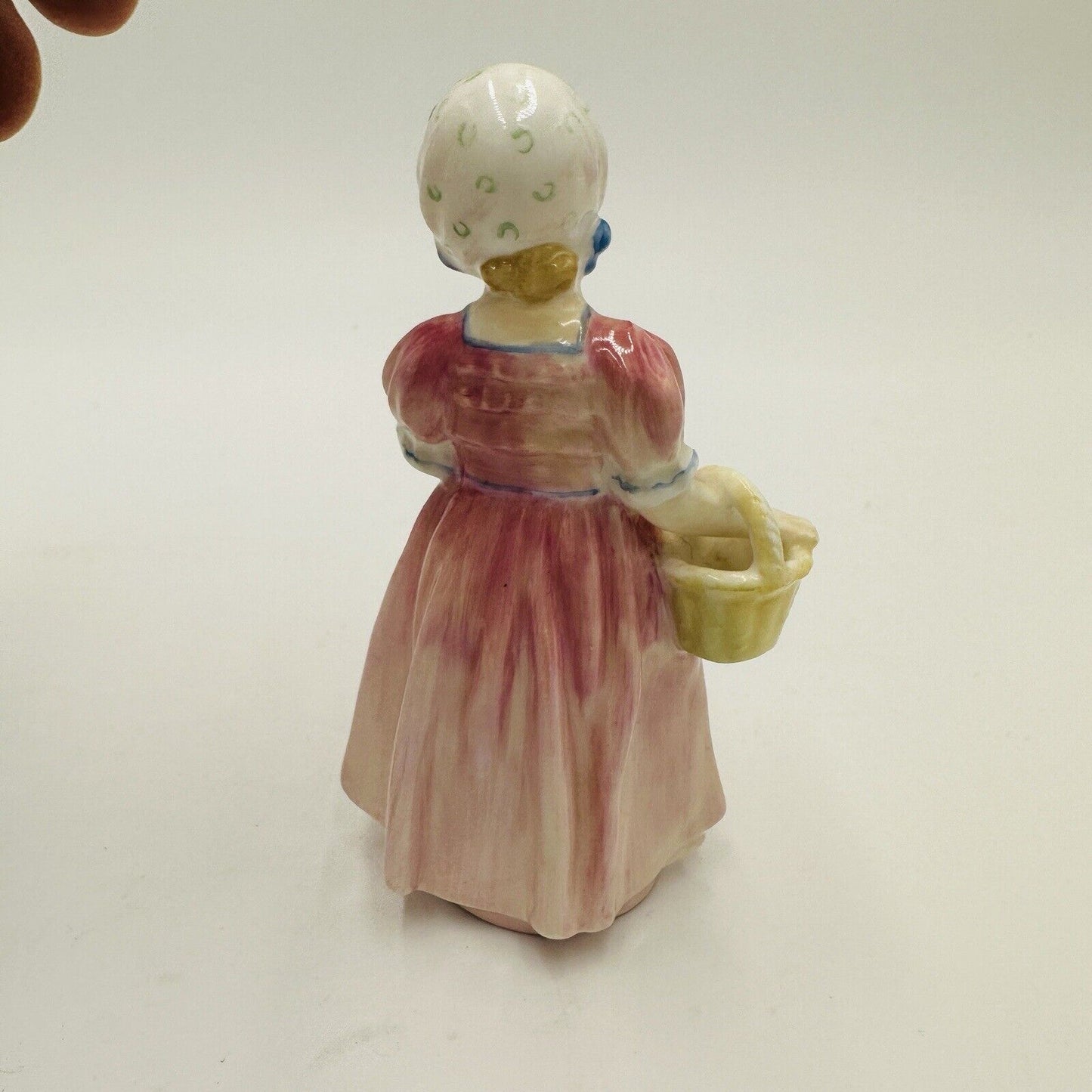 Royal Doulton Figurine Tinkle Bell Pink Girl Basket HN 1677 Porcelain England