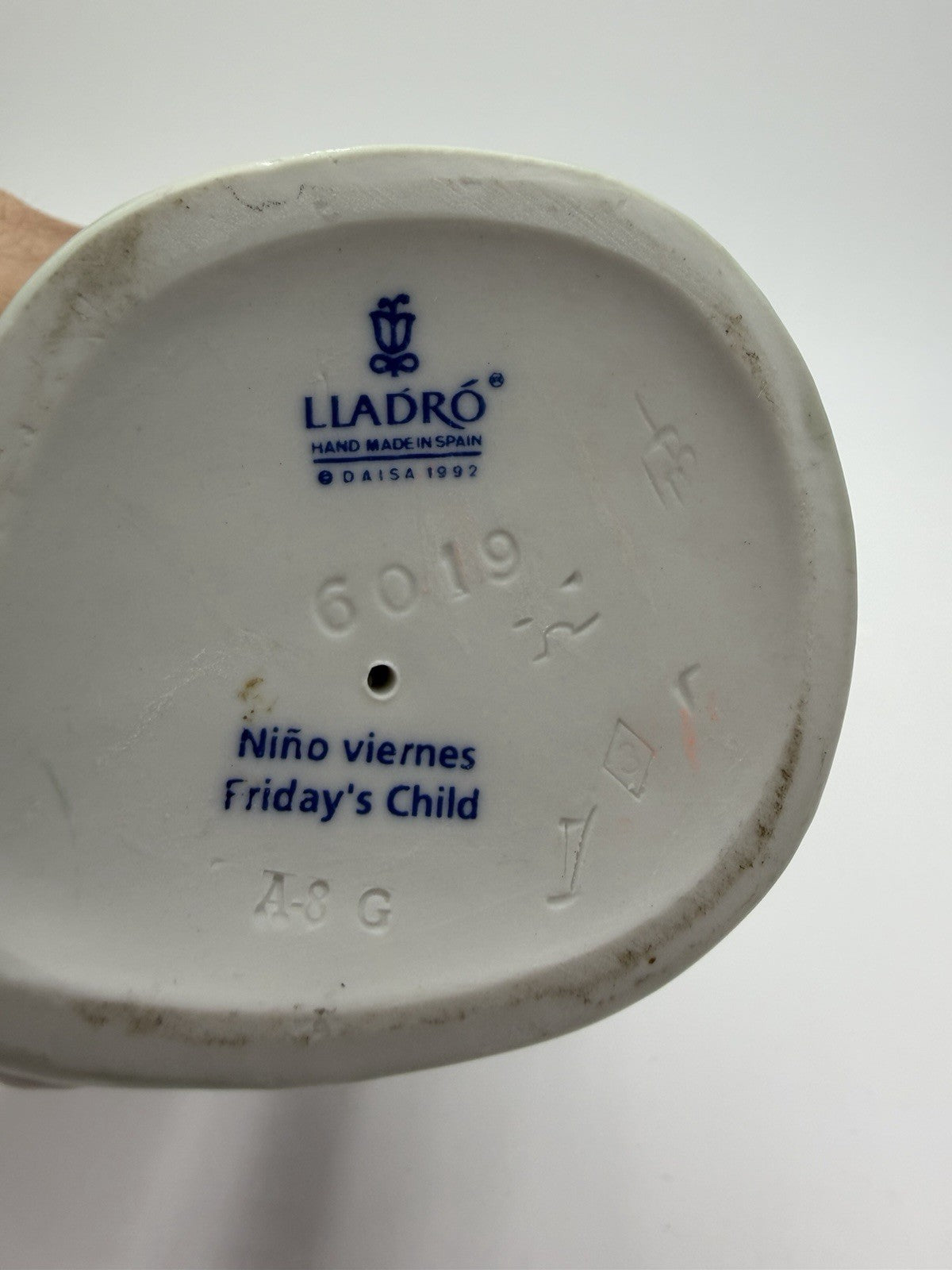 LLADRO Spain Porcelain Friday’s Child Figurine Retired #6019 Boy Puppies Dogs