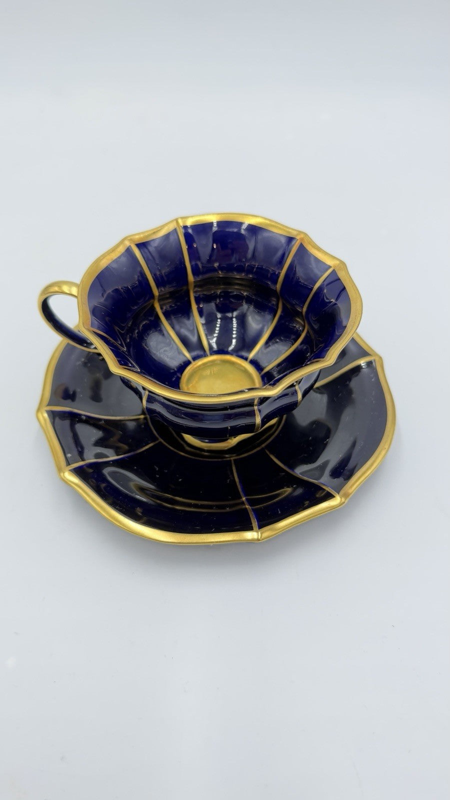LINDNER KÜPS ECHT COBALT & GOLD 157/2 Demitasse Cup & Saucer Set Germany