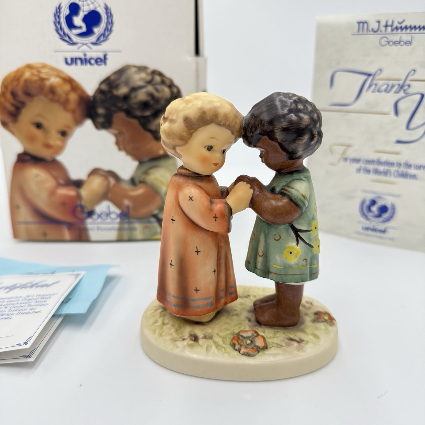 Hummel Goebel FRIENDS TOGETHER Figurine 4” Limited Edition #662/0 UNICEF W/ Box