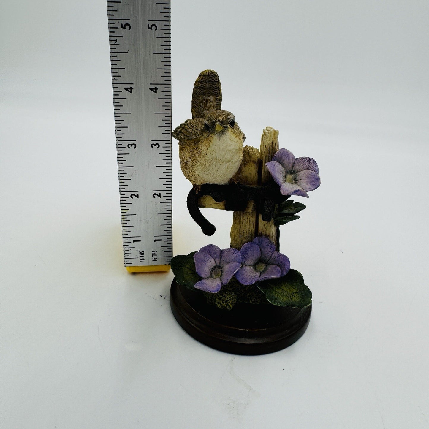 Country Artists Hand Painted House Wren w Violets Wood Base Figurine Vintage 4in