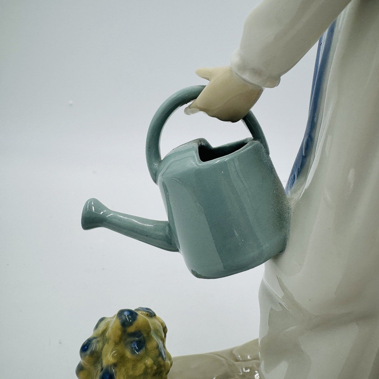 NAO by Lladro Spain Porcelain Figurine Girl W/ Watering Can Flower Large 12in