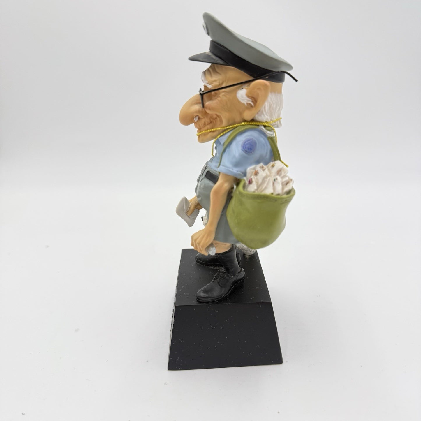 Westland Giftware Coots # 12611 Mailman Figurine Resin Painted 2005 Size 6”