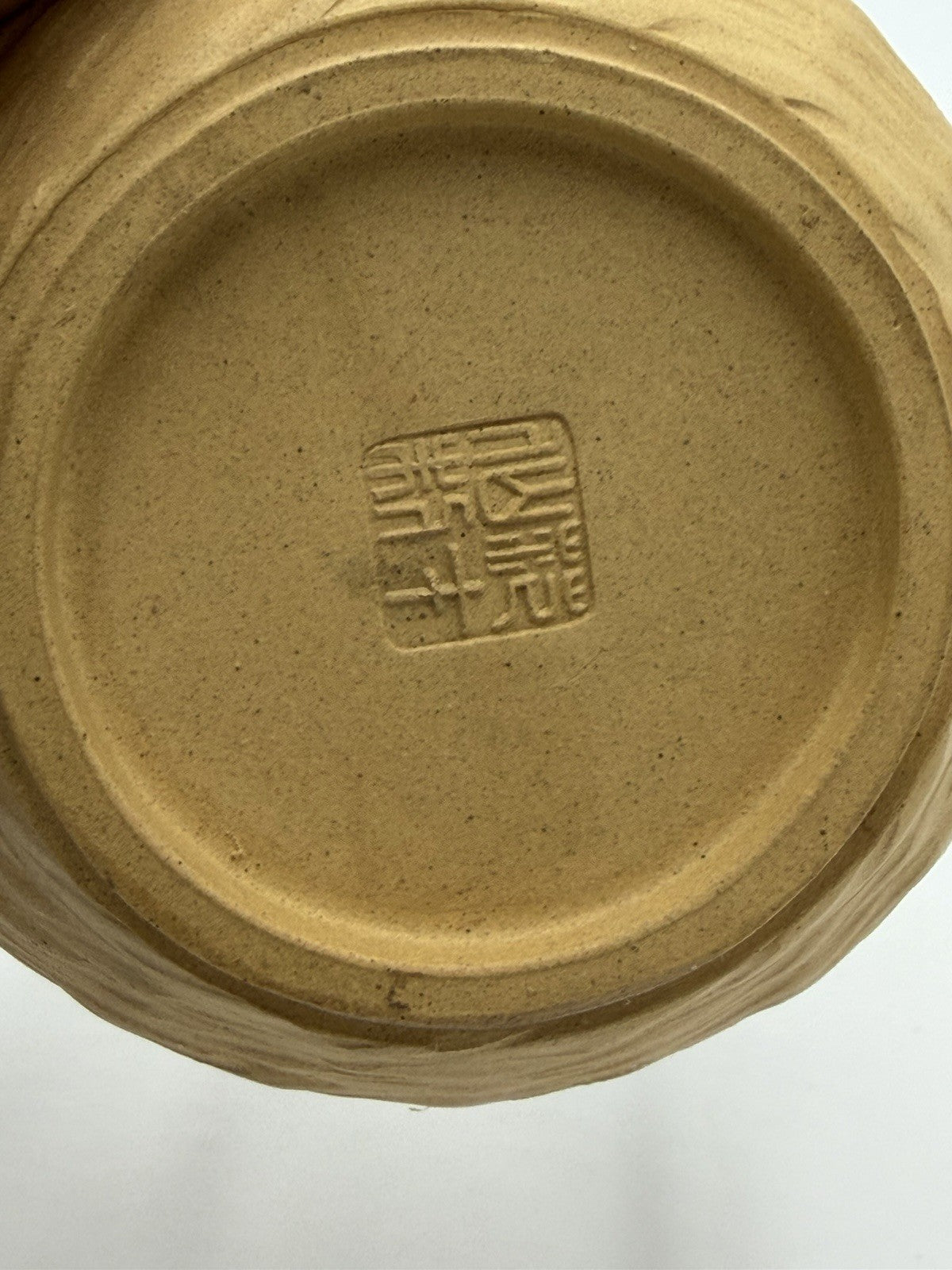 Chinese Yixing zisha clay teapot basket weave Yellow Applied Grapes Design