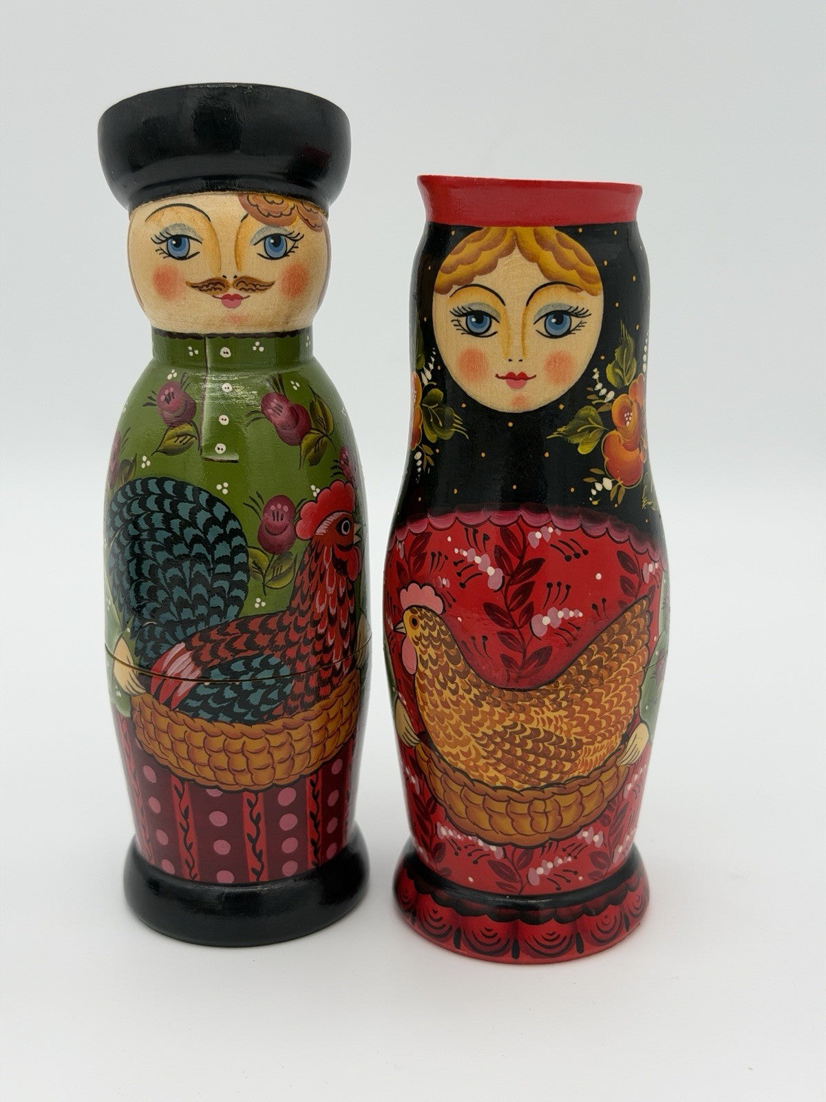 Vintage Folk Art Wood Carved Painted matryoshka Dolls Rooster /hen Signed 6.5”