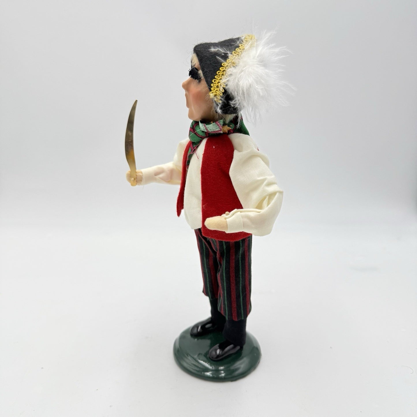 BYER'S CHOICE LTD The Carolers HALLOWEEN PIRATE COSTUME 2001 Art Folk Figurine