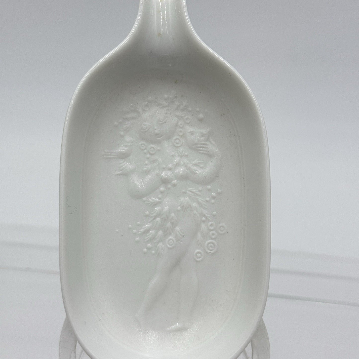 Rosenthal Signed Bjorn Wiinblad White Porcelain The Magic Flute Ashtray White