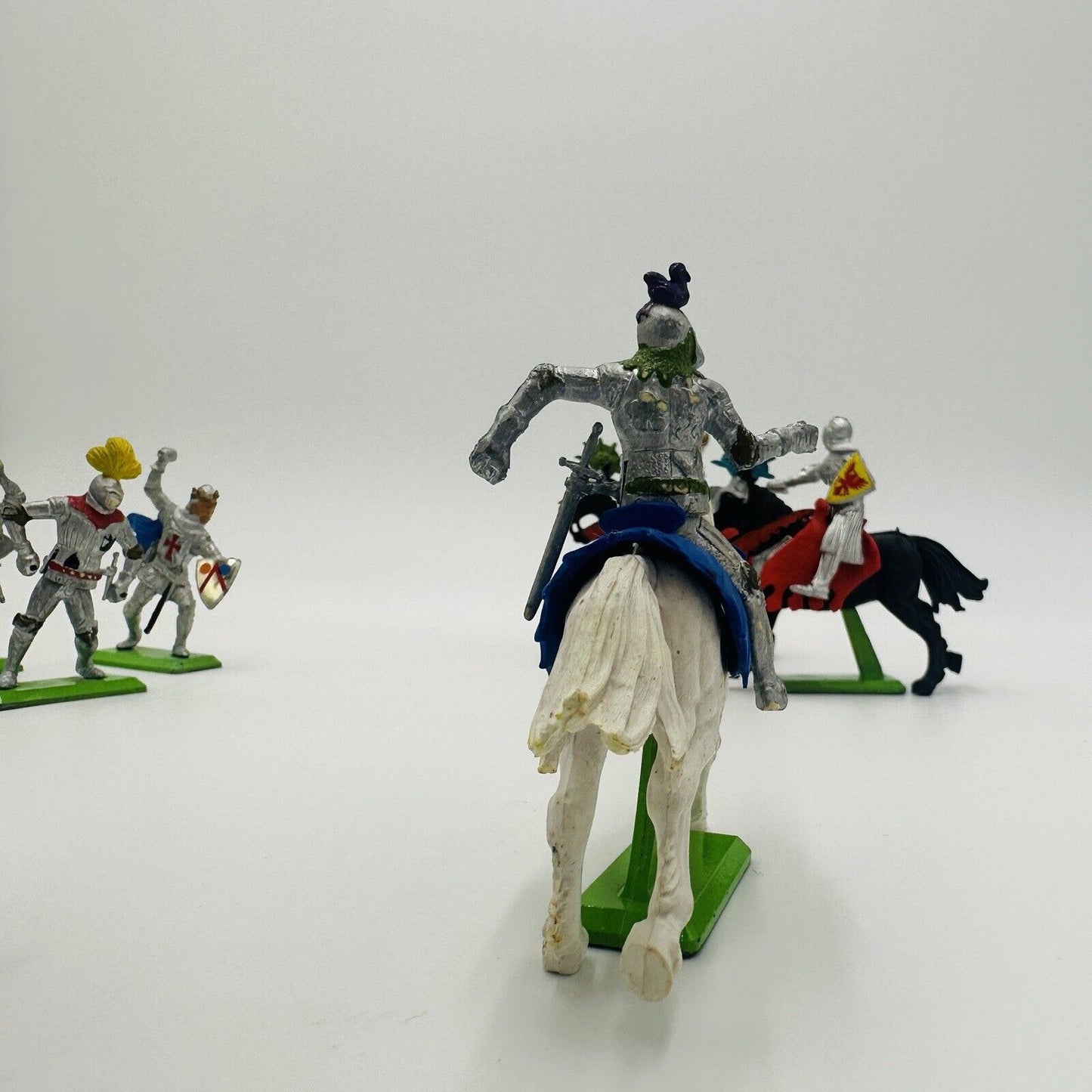 Britains LTD Soldiers Knights 1971 Lot 9 Toys England Painted Medieval Figurines