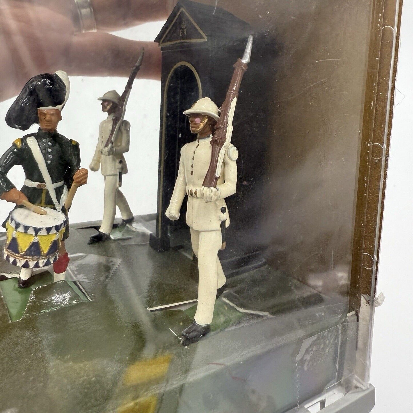 Harrods British Soldiers Collection Metal Lead Soldiers England London Figurines