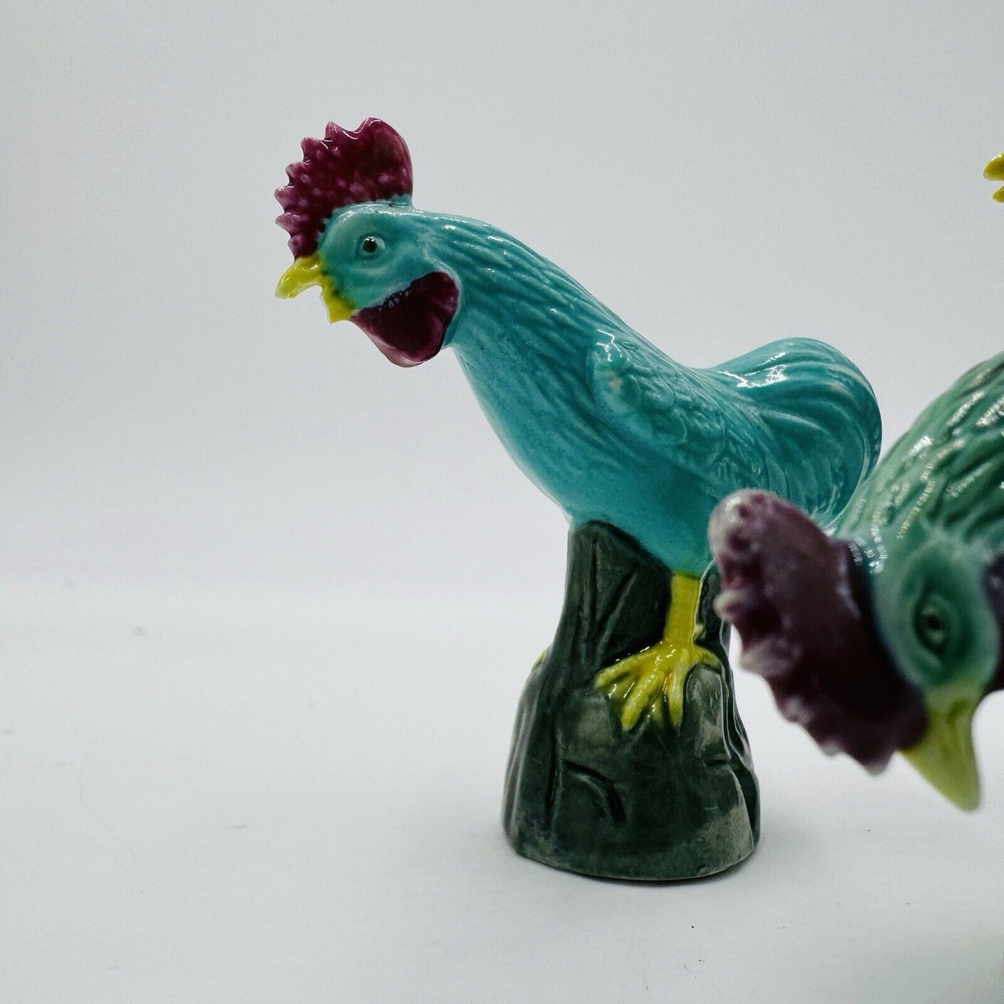 Rare Vintage Chinese Ceramic Roosters Miniature Set Export Figurines