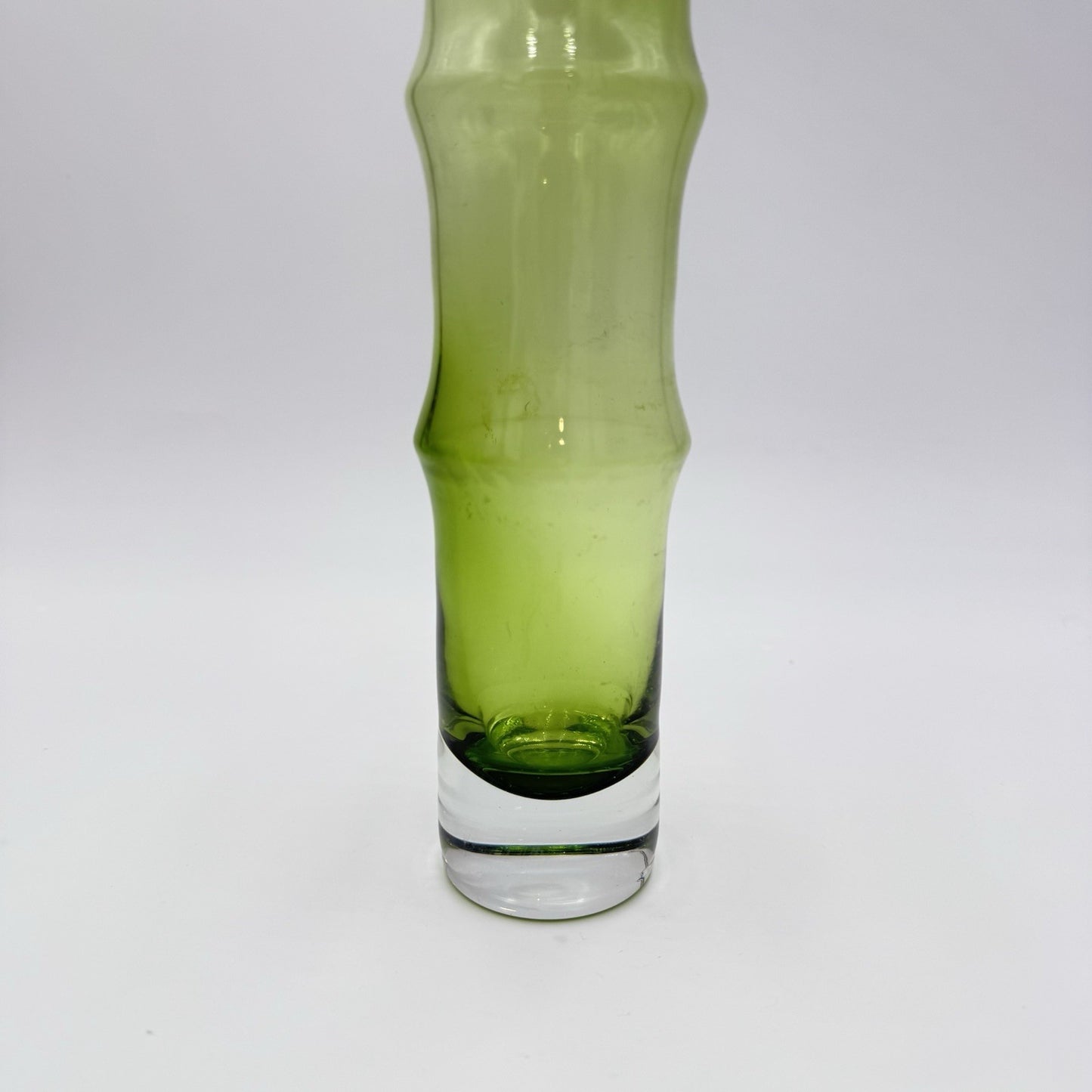 MCM SWEDISH ASEDA ART GLASS Green BO BORGSTROM GLASBRUK Bamboo VASE 9in