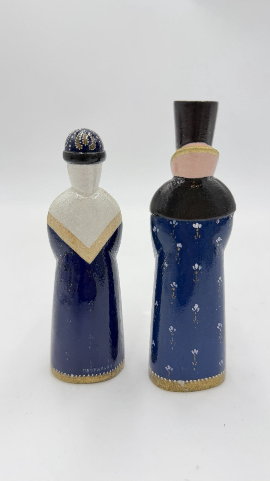 Vintage Folk Art Wood Carved Russian King & Queen Hand Painted Signed Figurines